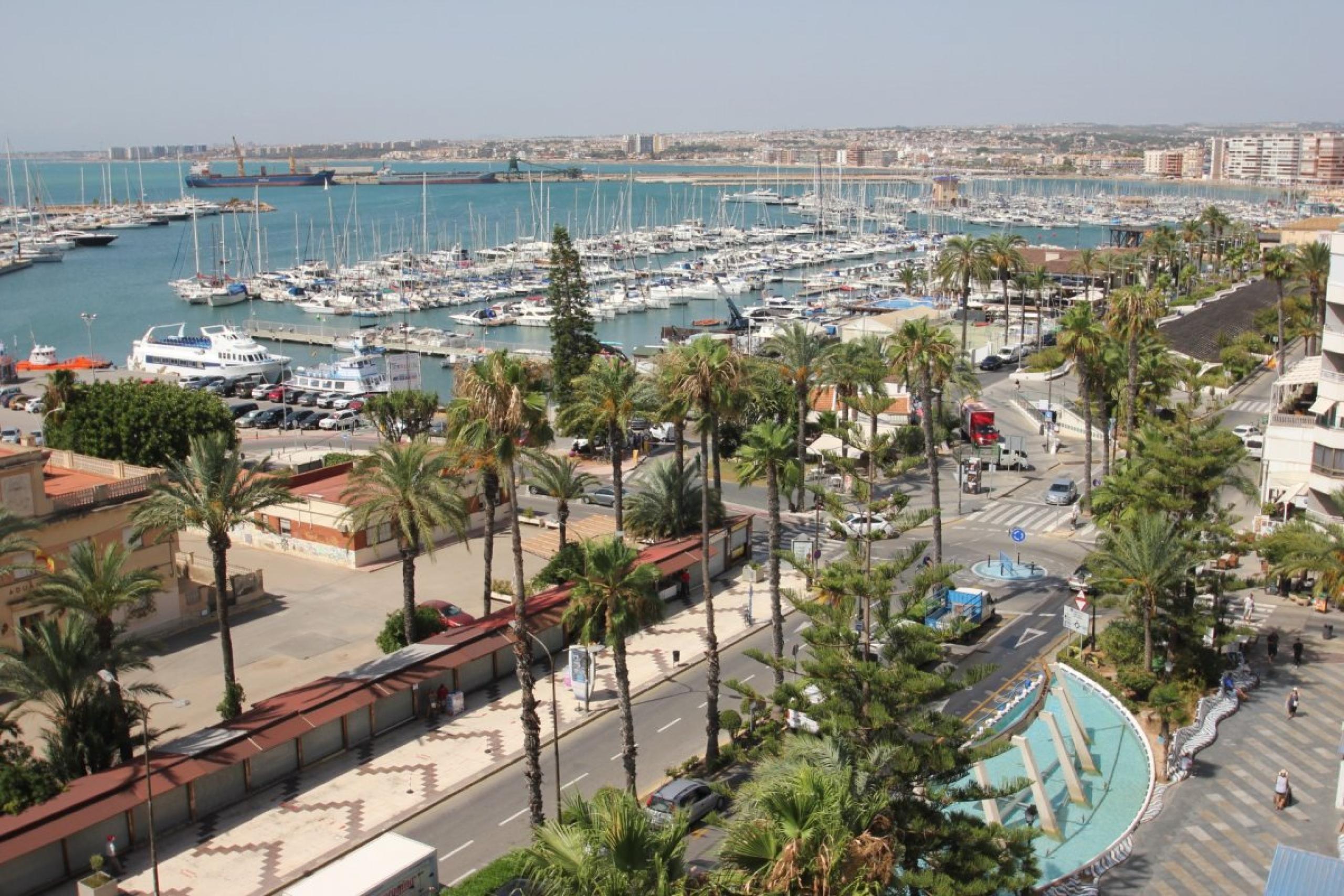 Appartement à Plaza Castelar avec vue imprenable sur la mer