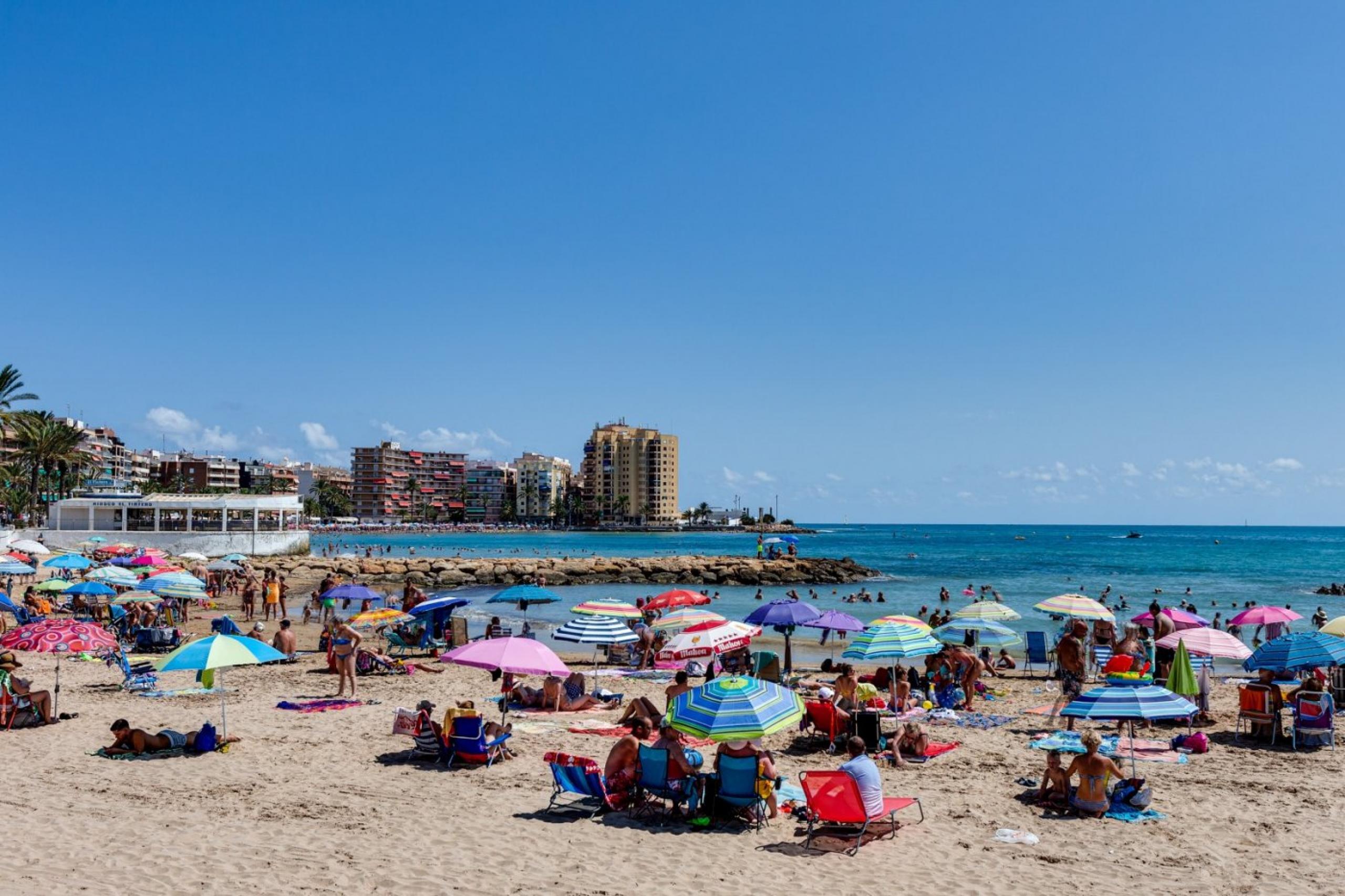 Appartement à côté de toutes sortes de services et à proximité de la plage