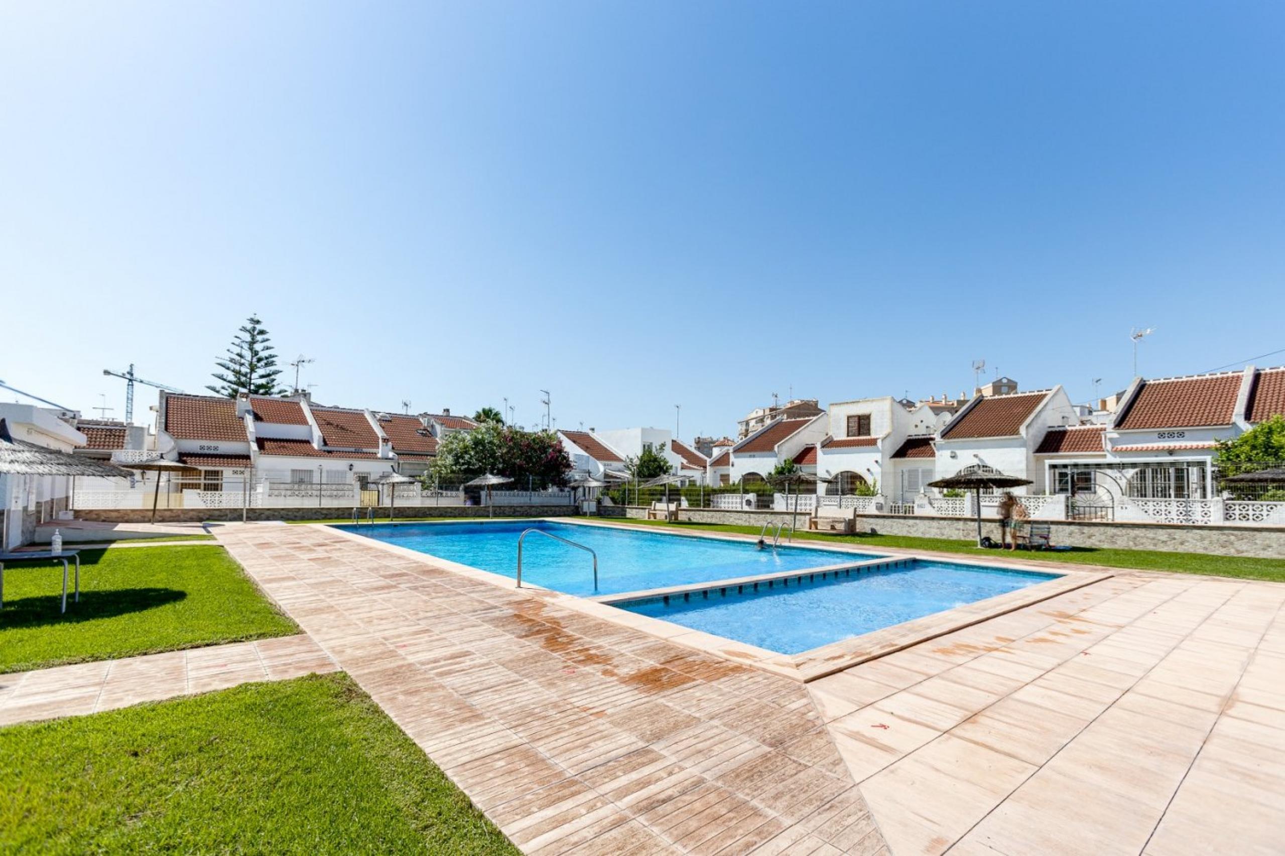 DÃŠplex en criques blanches avec solarium et jardin privé (sud).