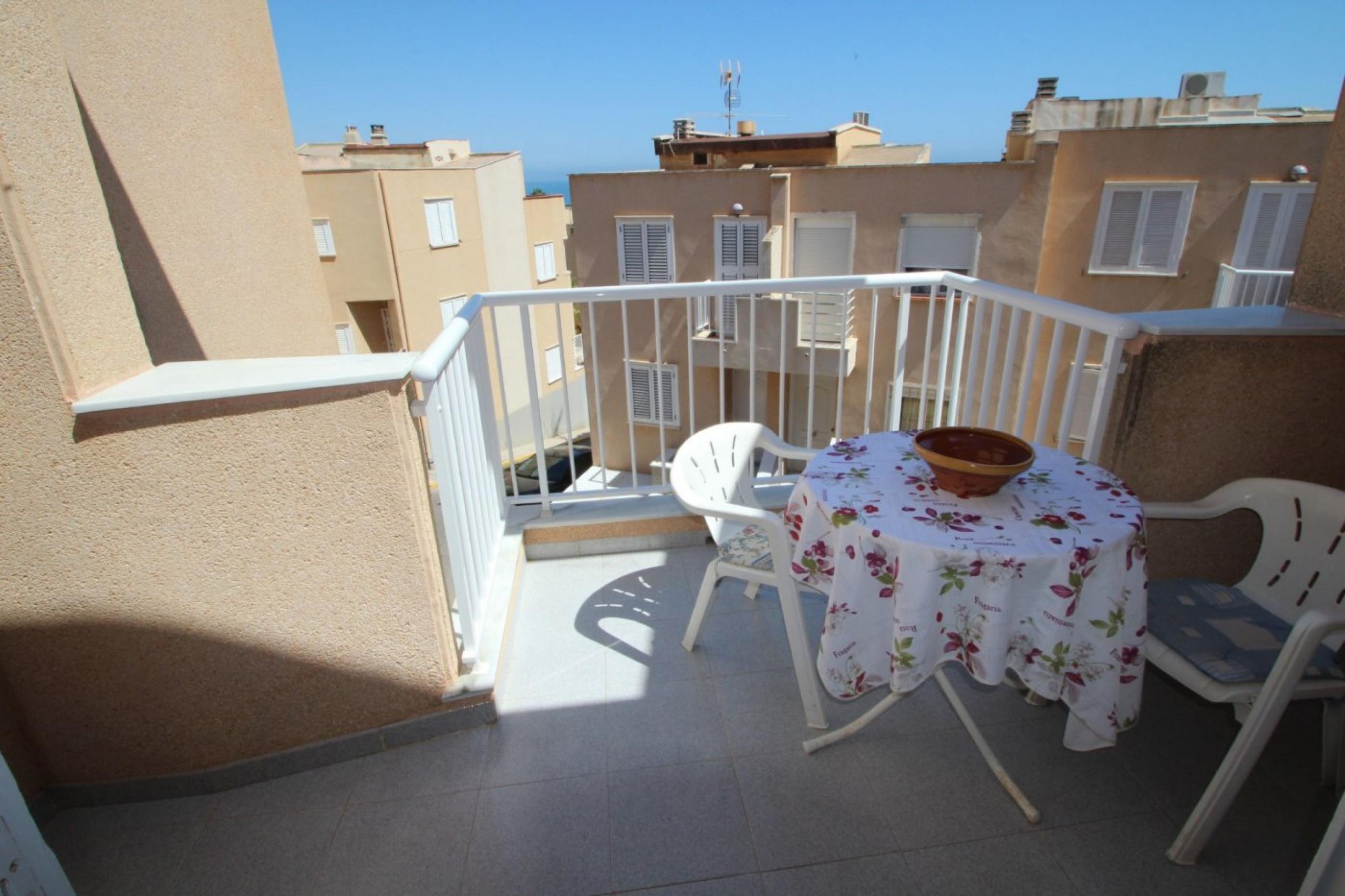 Maison de ville à «La Mata» avec piscine commune