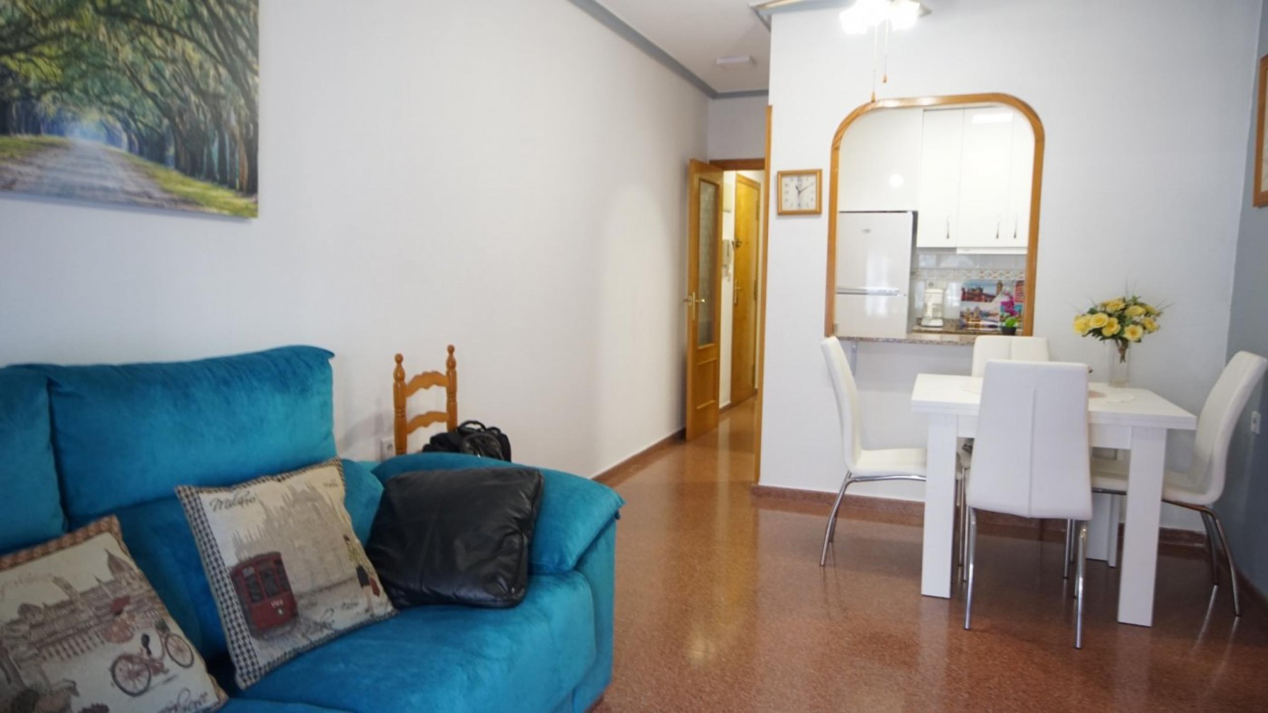 Bel appartement semi-rapporté au centre de Torrevieja (Playa del Cura)