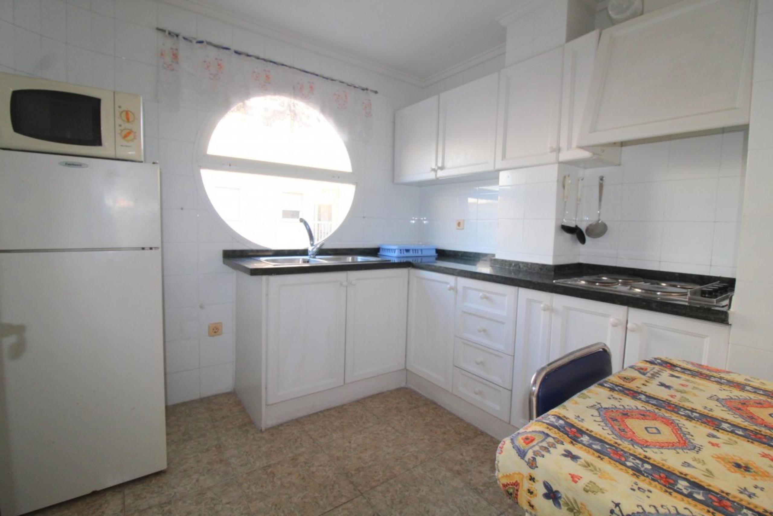 Appartement spacieux de 2 chambres à 80 mètres de la mer, Torrevieja