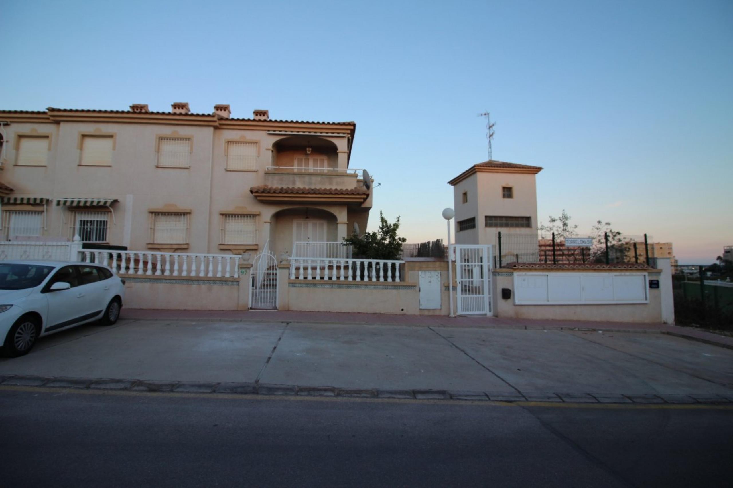 Beau bungalow 2 chambres 2 BaÃ'os avec SÃ "Tano 51 m2