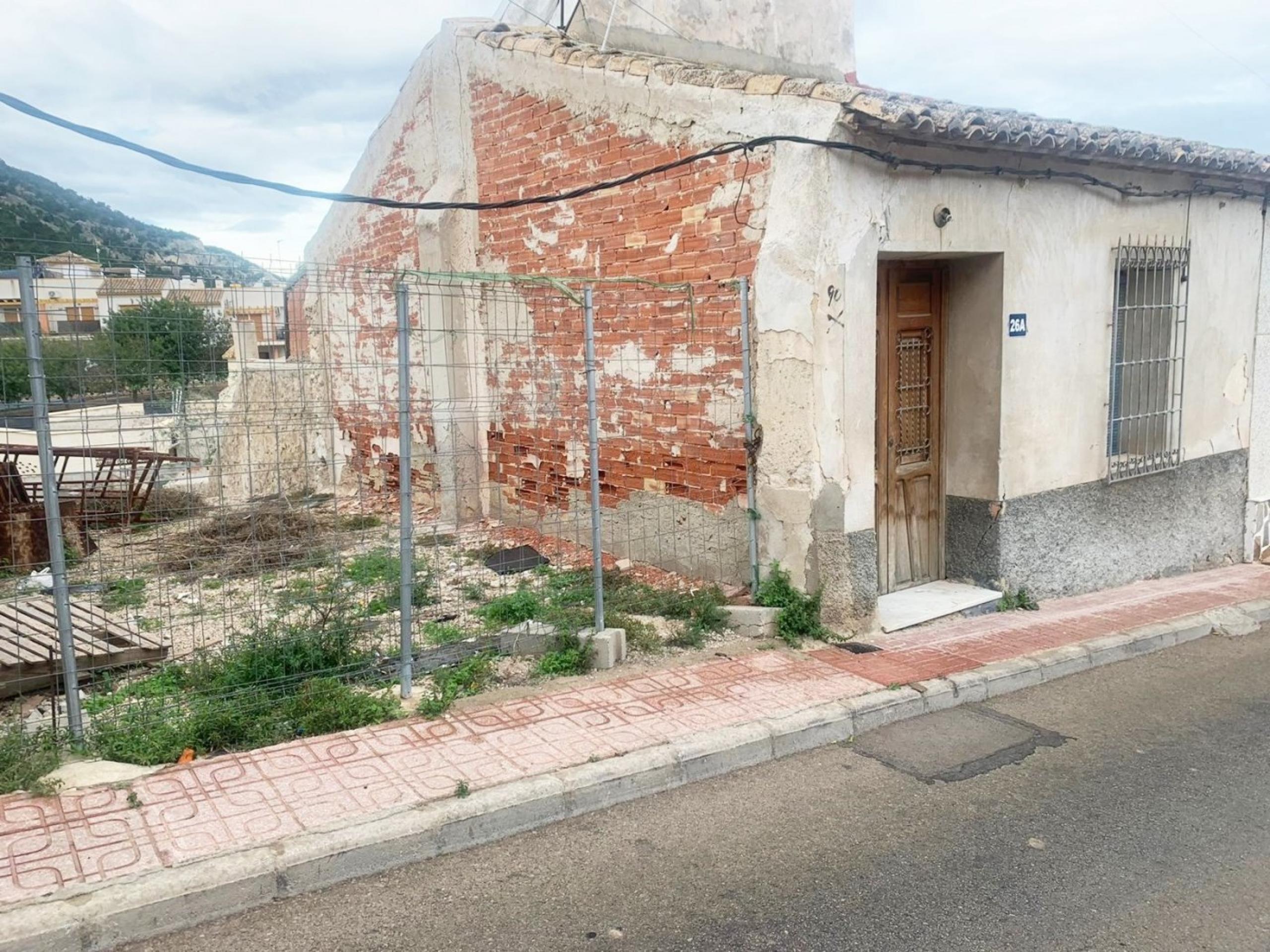 Maison de village à réformer à Hurlillo