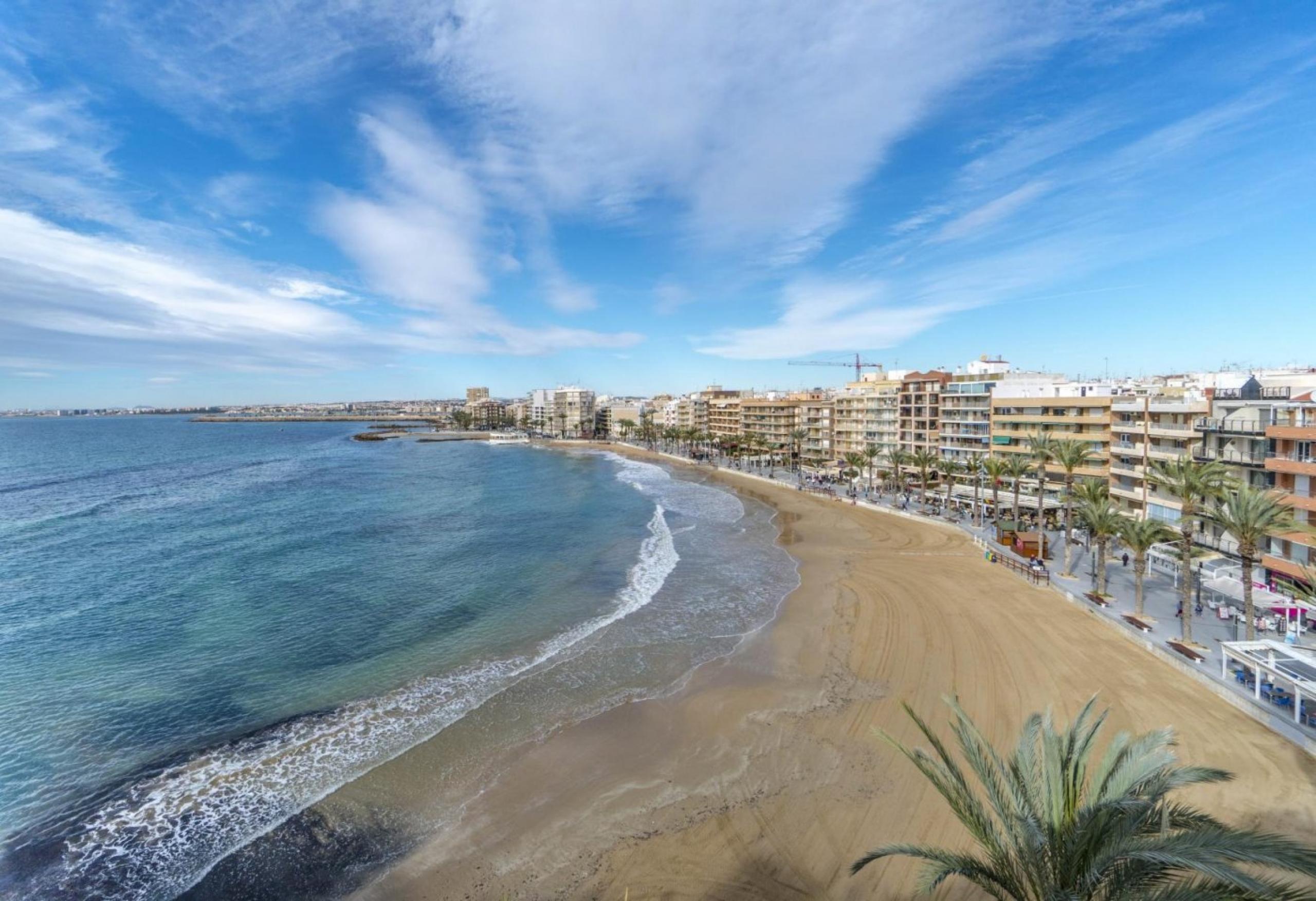 Plage de Los Crazy, appartement confortable très proche de la mer