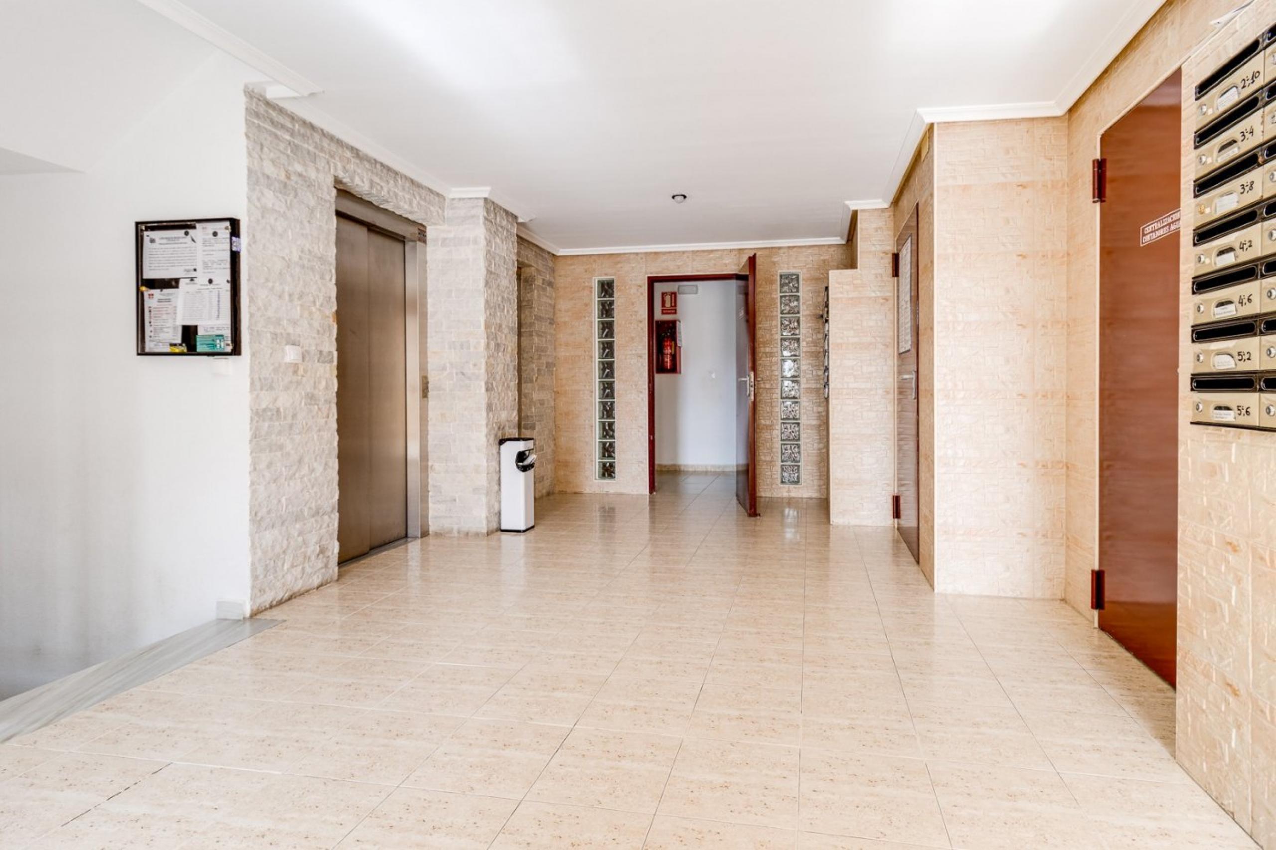 Appartement de luxe 1 chambre + garage. Résidentiel sur la première ligne de la plage de La Mata