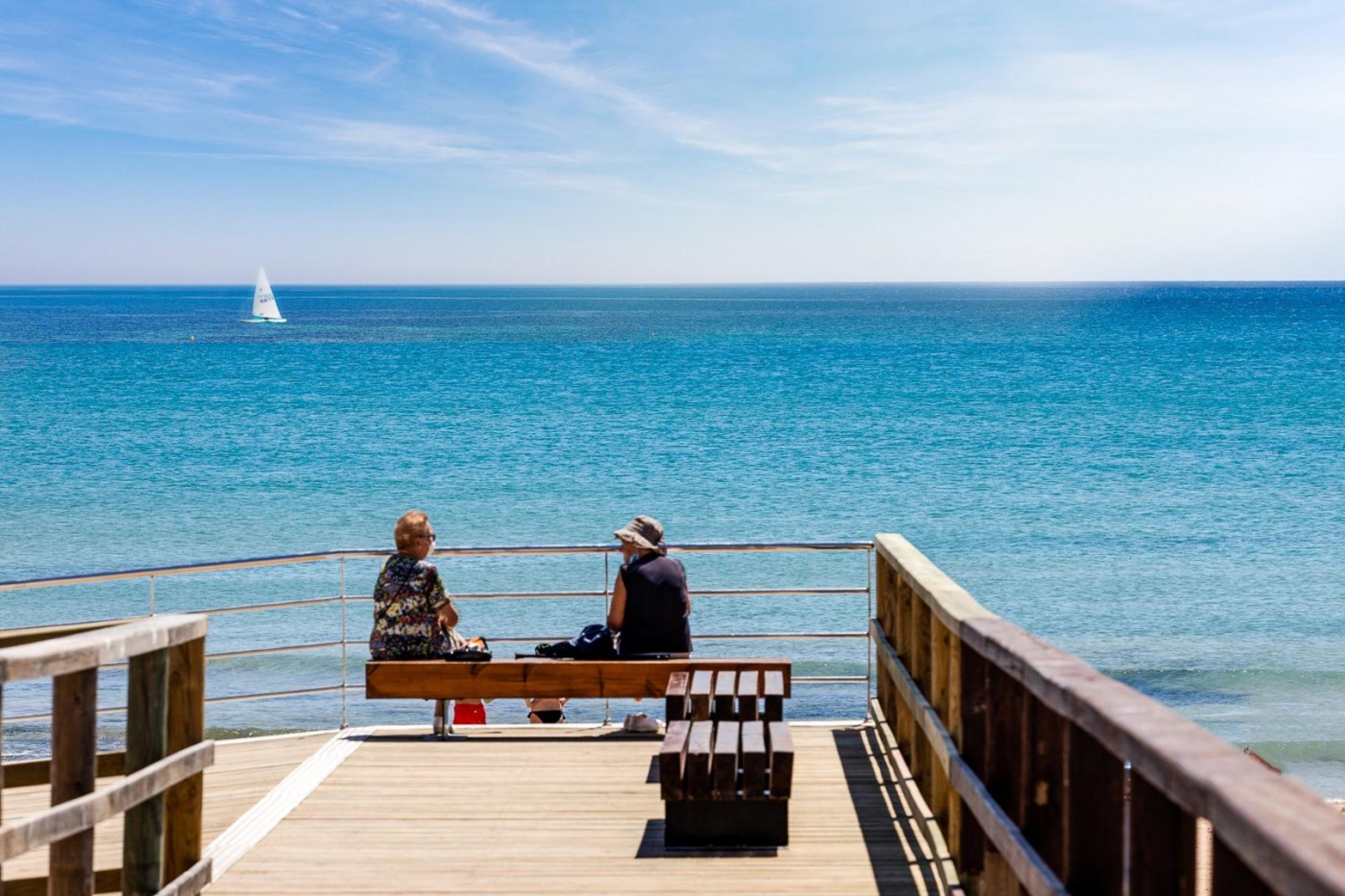 Appartement de luxe 1 chambre + garage. Résidentiel sur la première ligne de la plage de La Mata