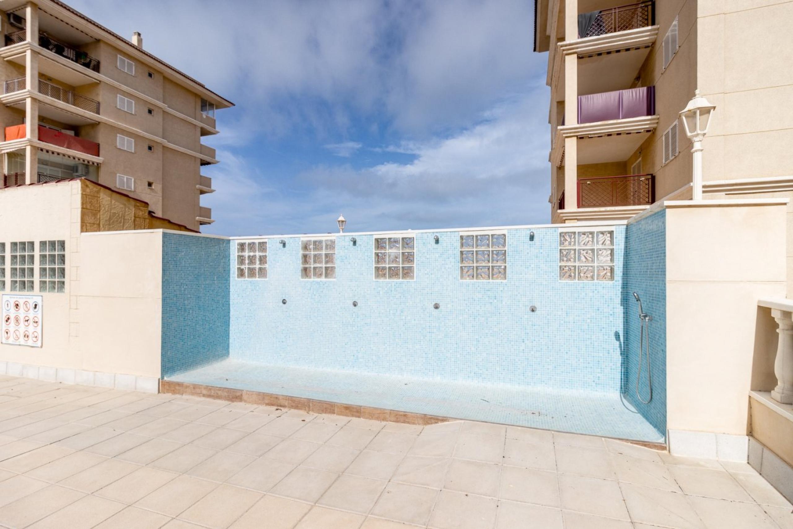 Appartement de luxe 1 chambre + garage. Résidentiel sur la première ligne de la plage de La Mata