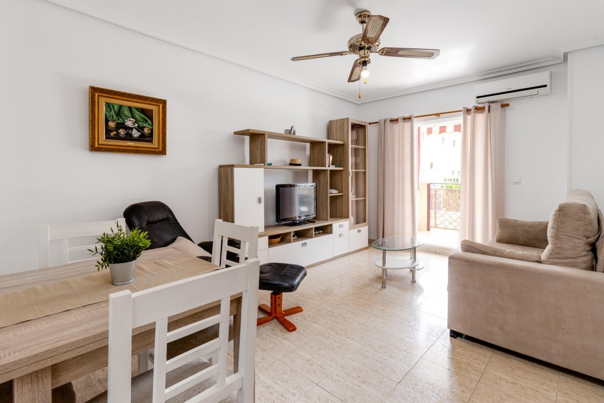 Appartement de luxe 1 chambre + garage. Résidentiel sur la première ligne de la plage de La Mata