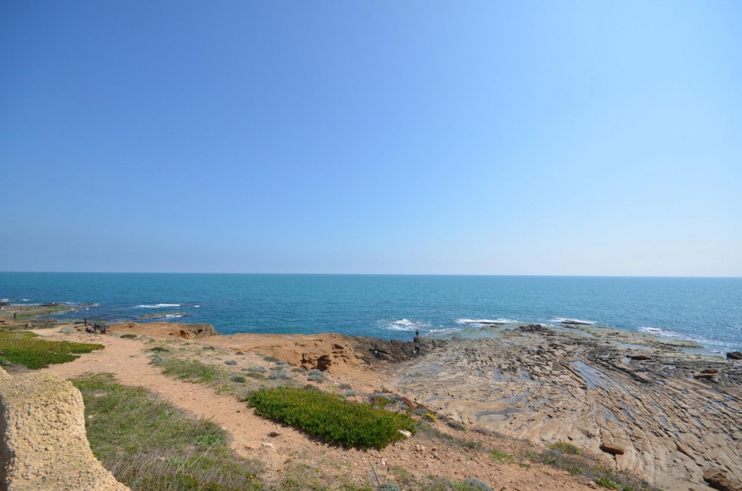 Restaurante Alto debout. Vues panoramiques sur la mer. Torre del moro.