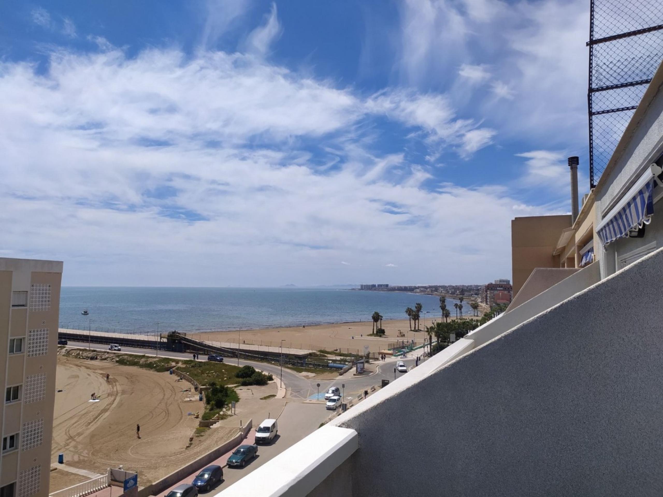 1 chambre moderne vue mer, grande terrasse