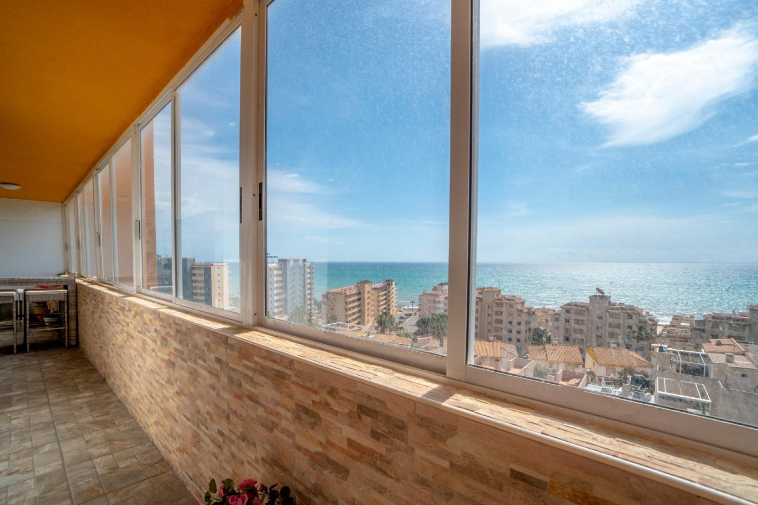 Appartement avec une vue magnifique sur la mer, région Torre del Moro