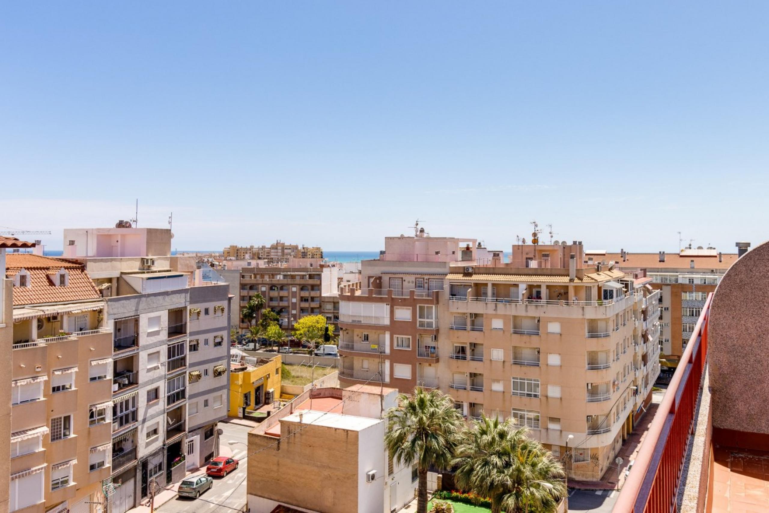 Une terrasse à vivre et une vue à la semelle