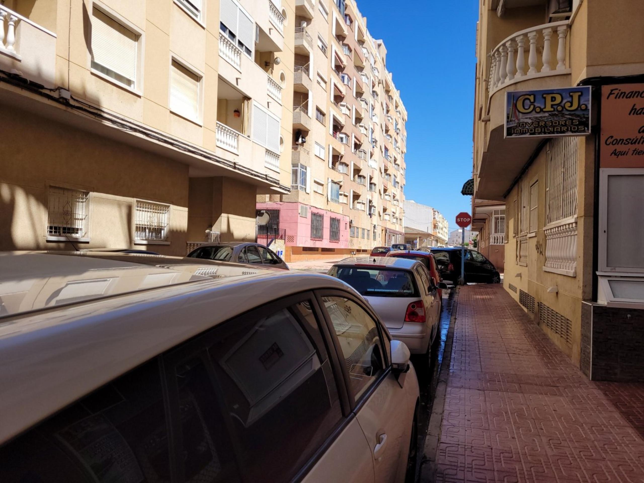 Locaux commerciaux à Torrevieja Zona Curva del Palangre