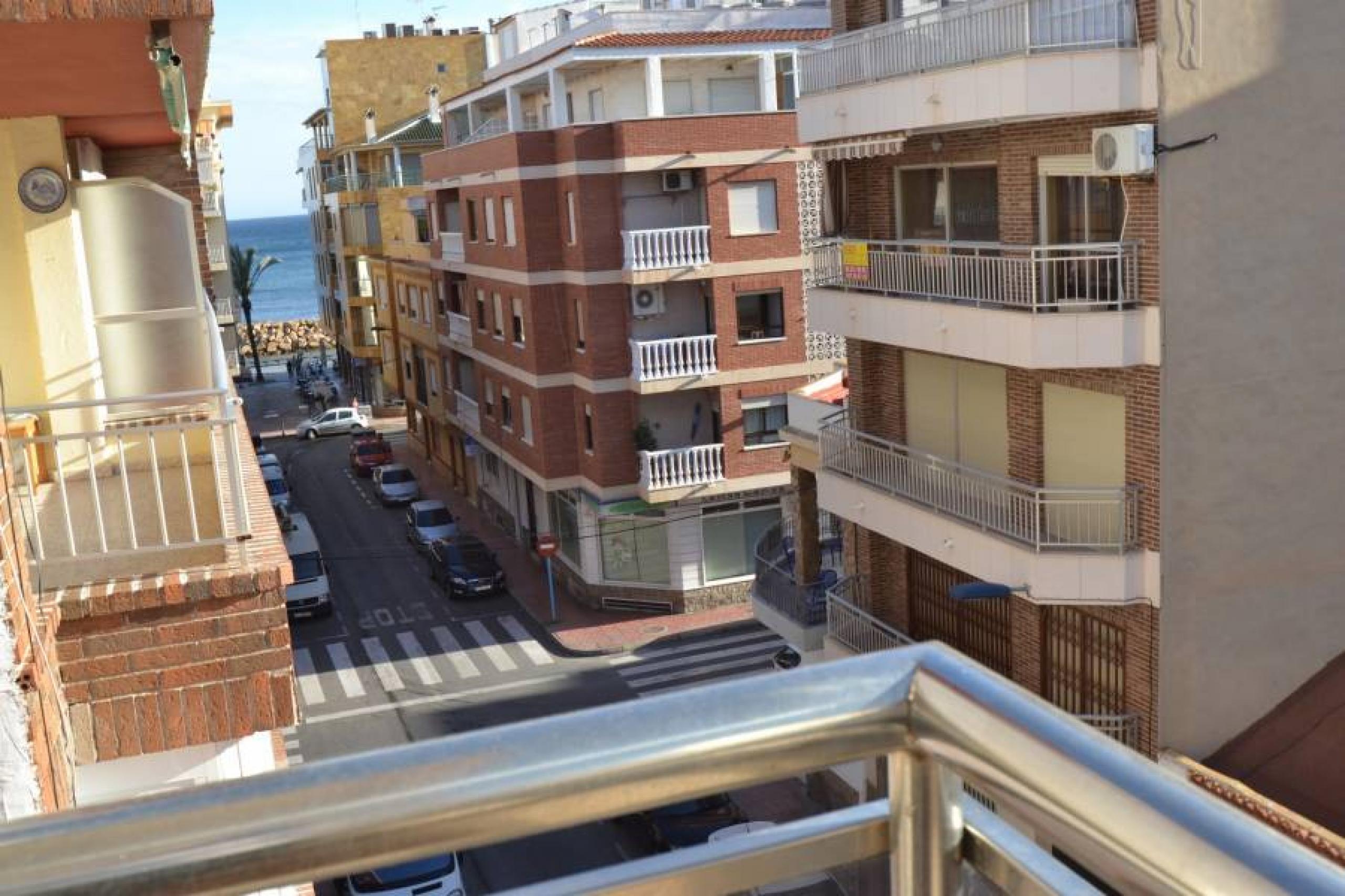 Sã "Limite 100 m de la plage de cure et de vue latérale sur la mer.