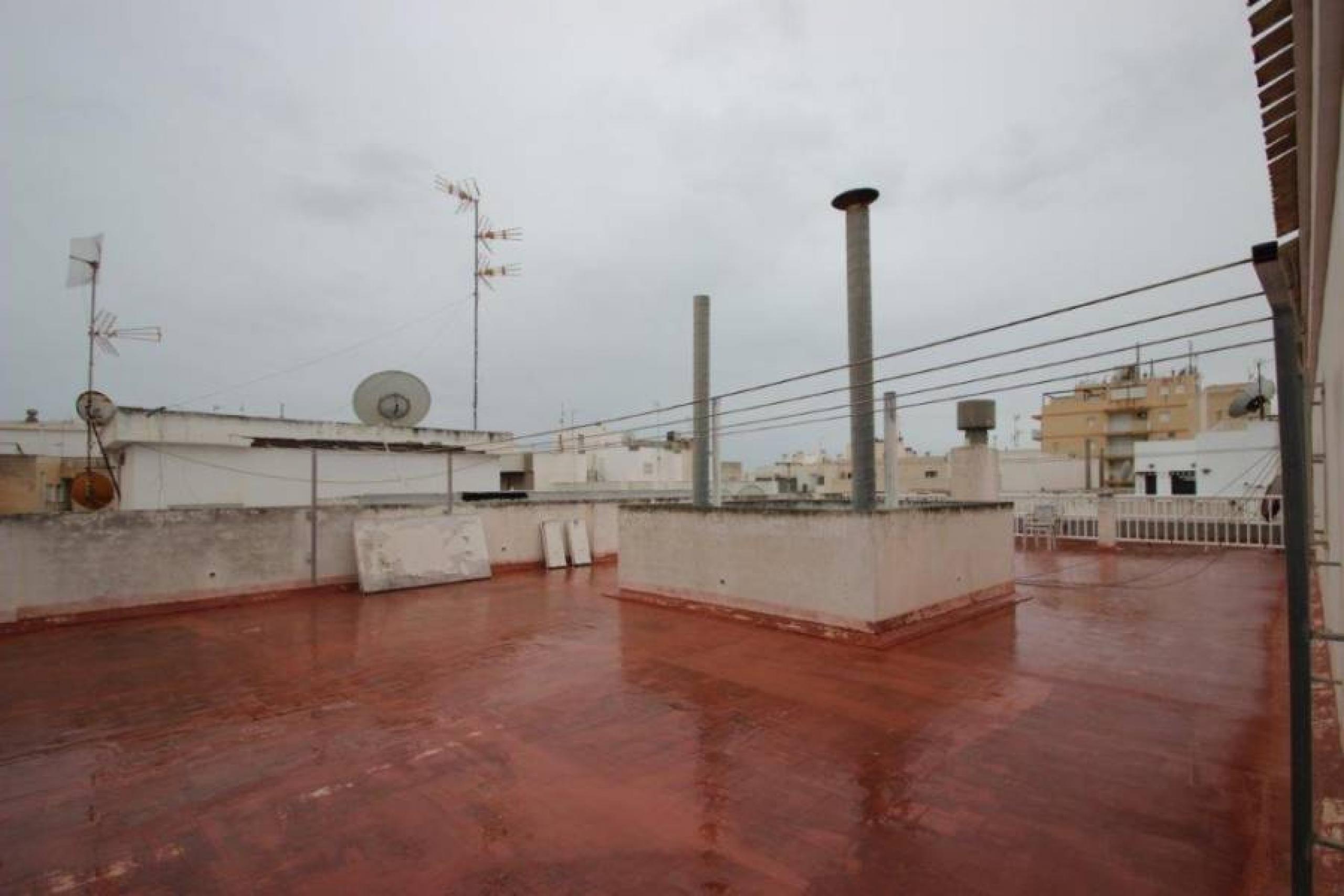 Appartement 100m de la plage de Los Locos avec garage