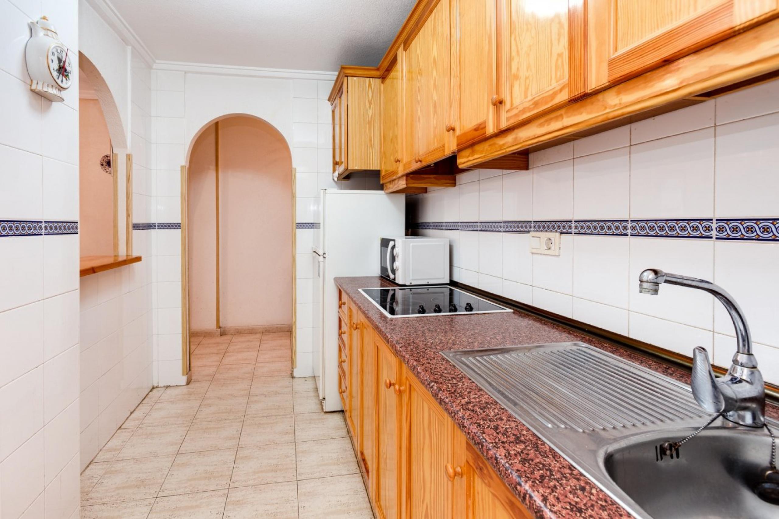 Appartement 2 chambres + Piscine, 400 mètres de la plage de Los Locos, à Torrevieja