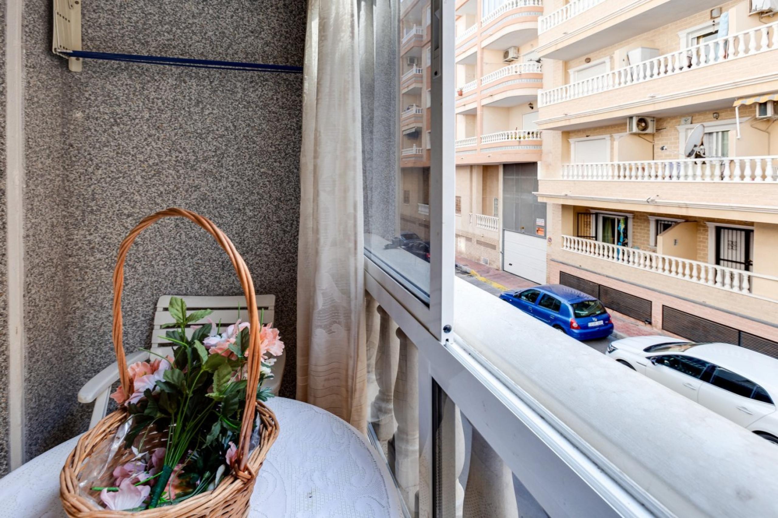 Appartement 2 chambres + Piscine, 400 mètres de la plage de Los Locos, à Torrevieja