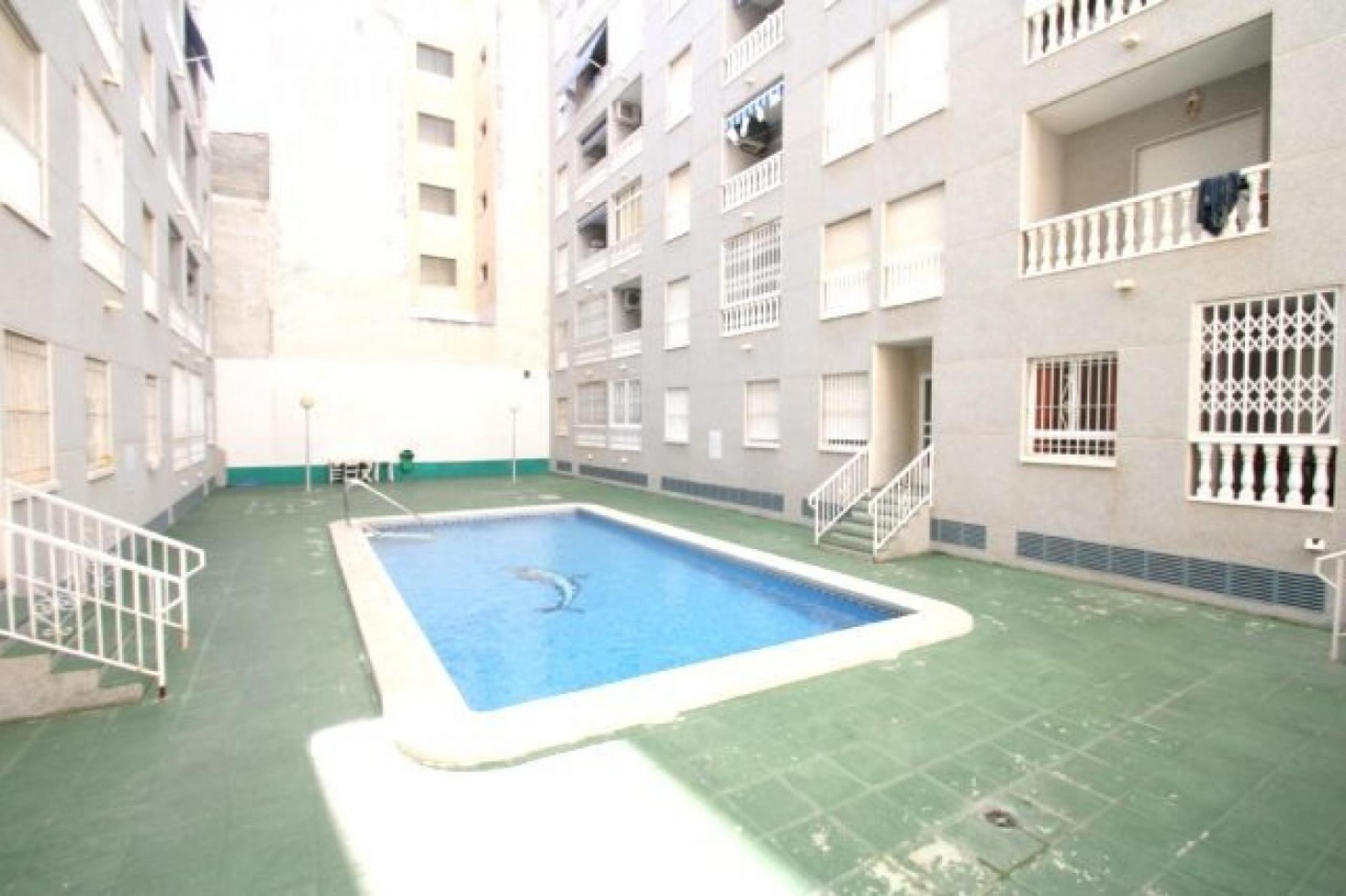 Appartement 2 chambres + Piscine, 400 mètres de la plage de Los Locos, à Torrevieja