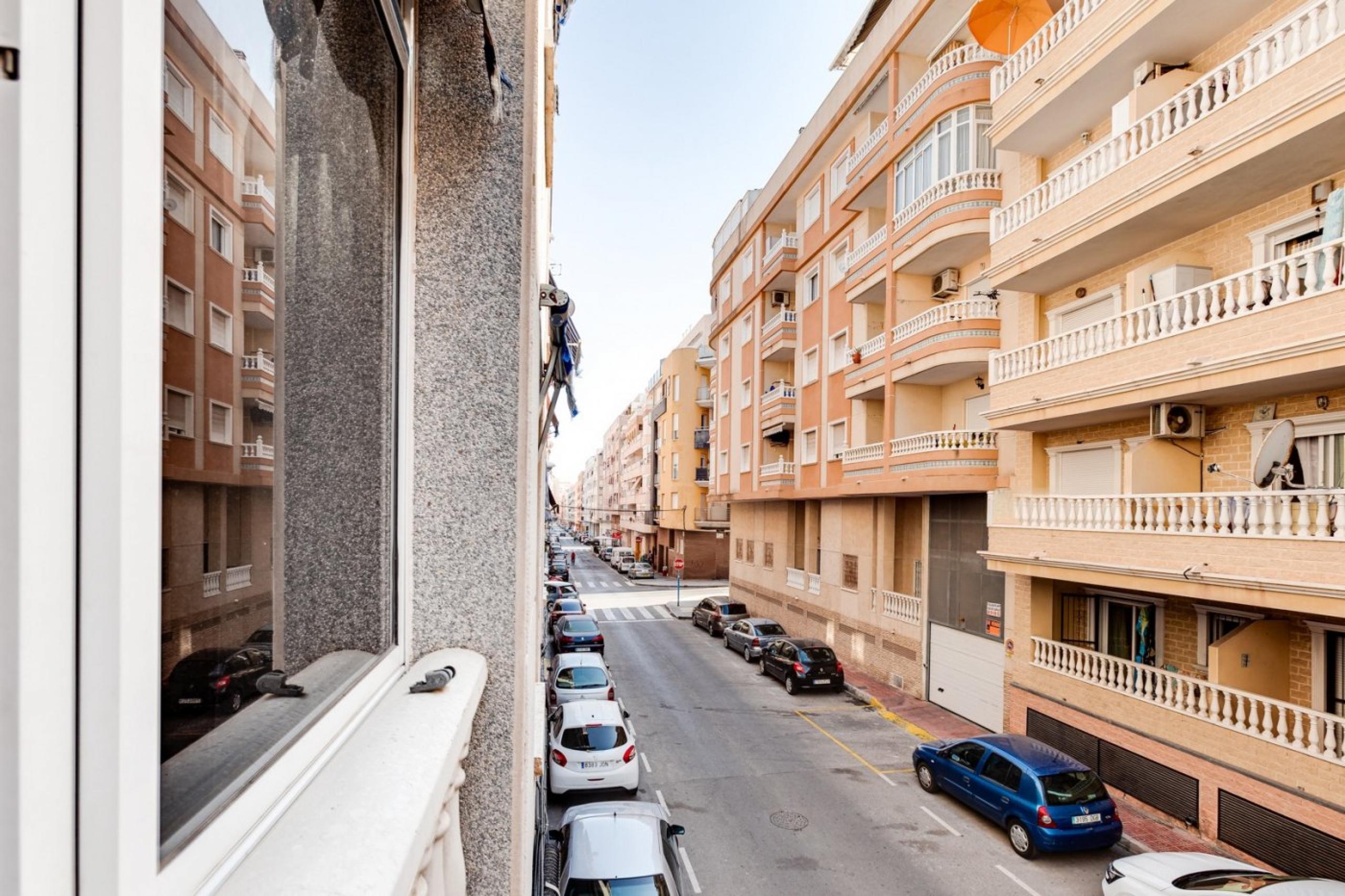 Appartement 2 chambres + Piscine, 400 mètres de la plage de Los Locos, à Torrevieja