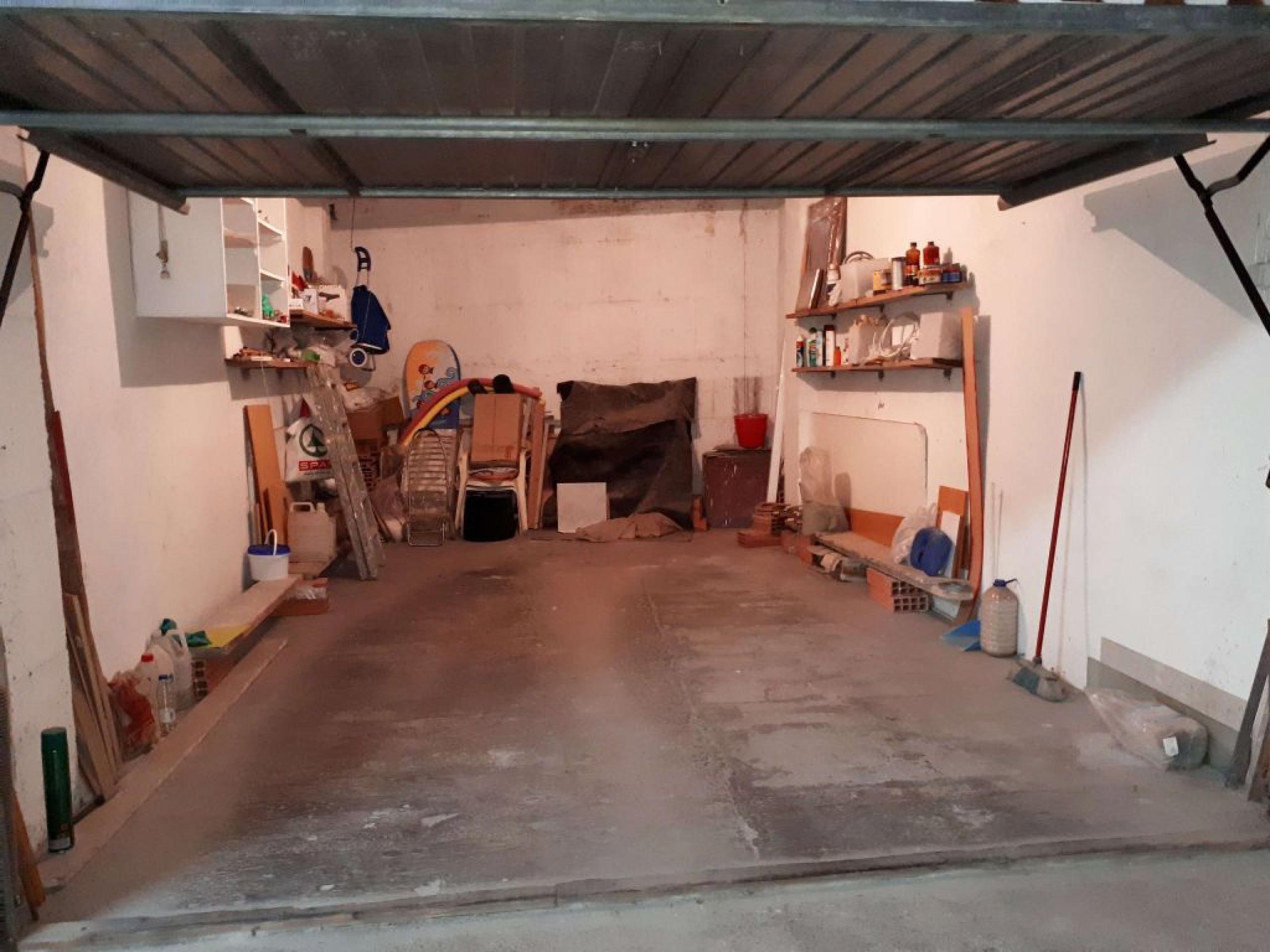 Plancher duplex avec garage et piscine. Deuxième ligne de la plage du fou