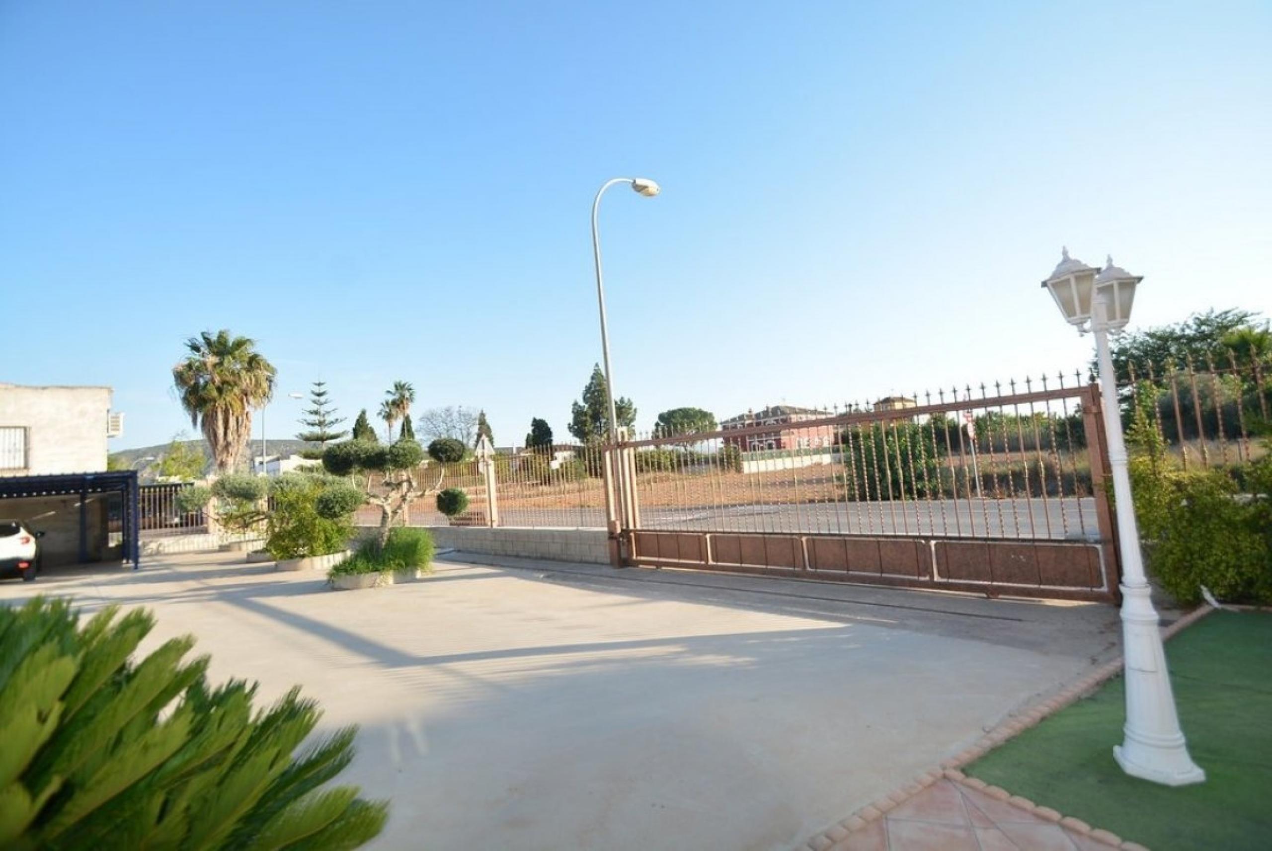 Superbe villa à Orihuela. Rourid Road. 615 m2. Construit, 2 500 m2. de la parcelle