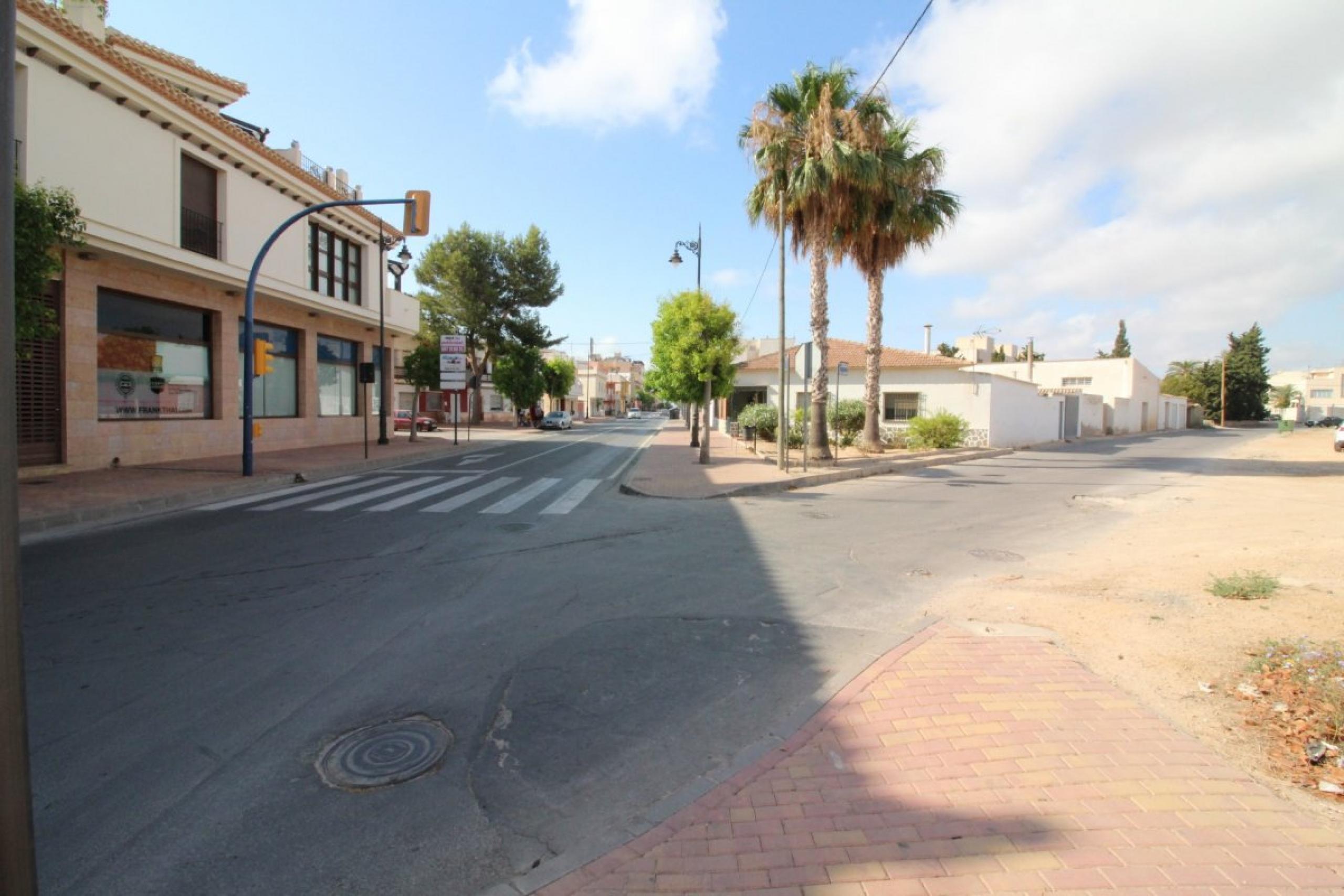 Terrain de 172 m2 à trois rues à San Pedro del Pinatar