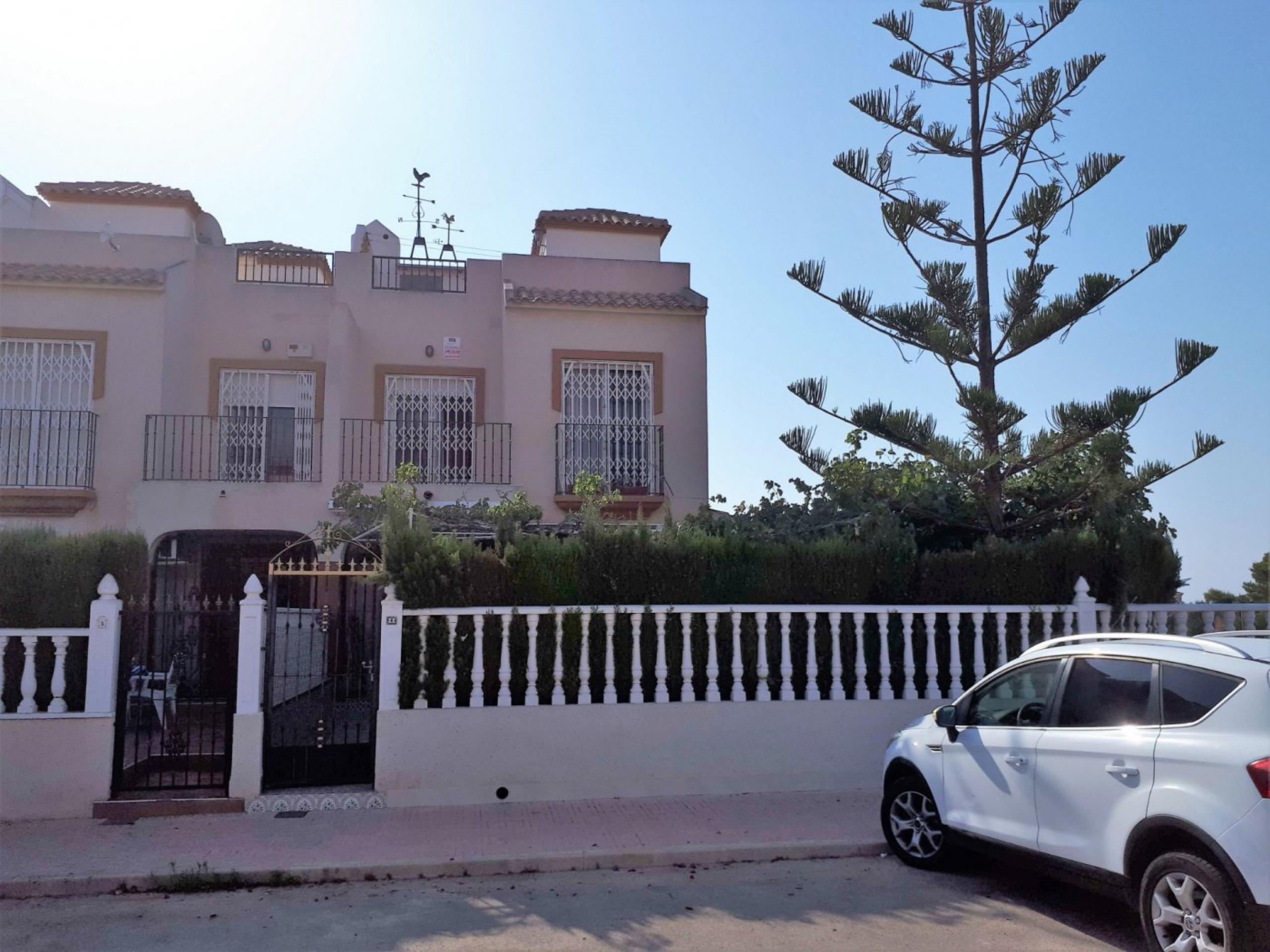 Duplex avec piscine à 5 minutes de la plage