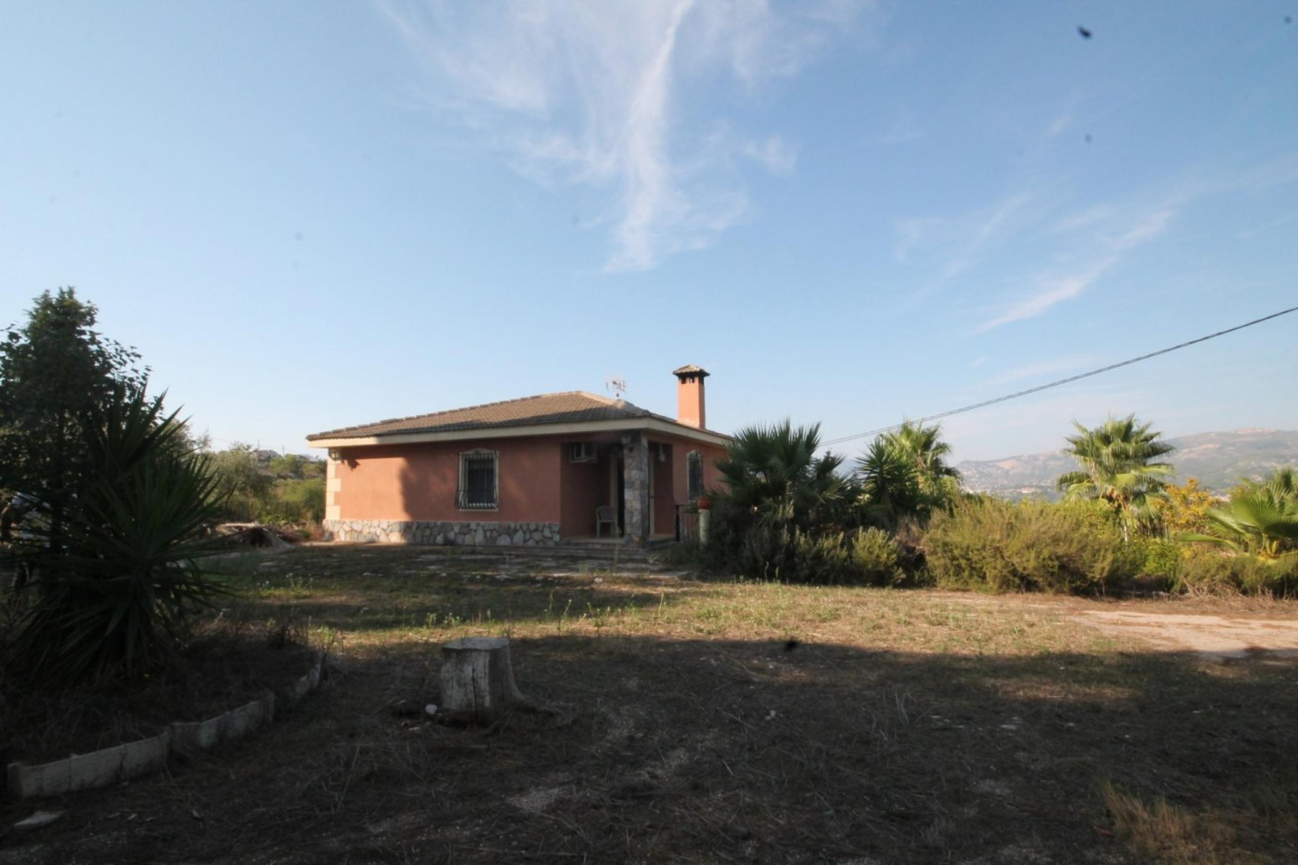 Finca avec maison et vue sur la montagne