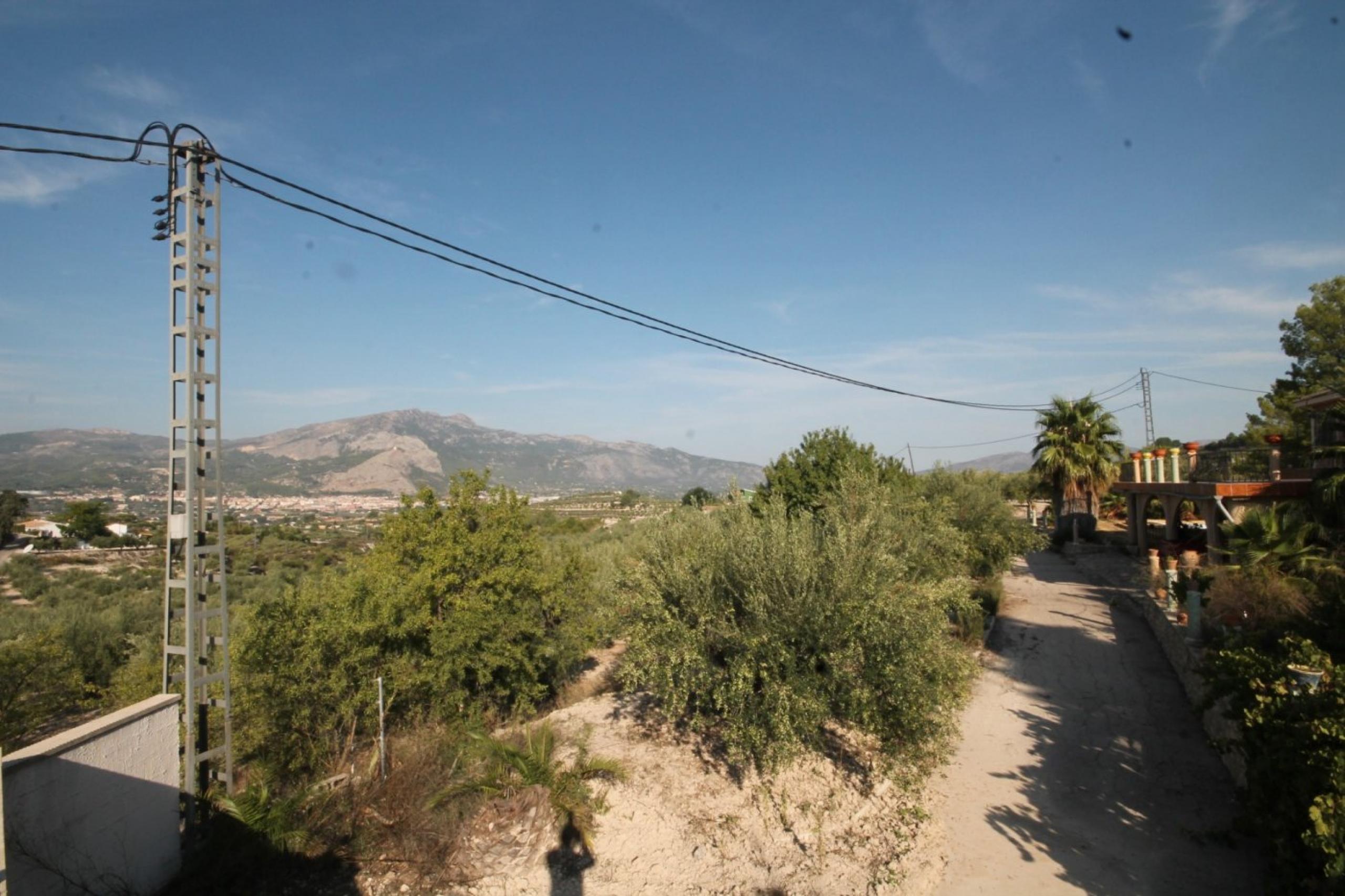 Finca avec maison et vue sur la montagne