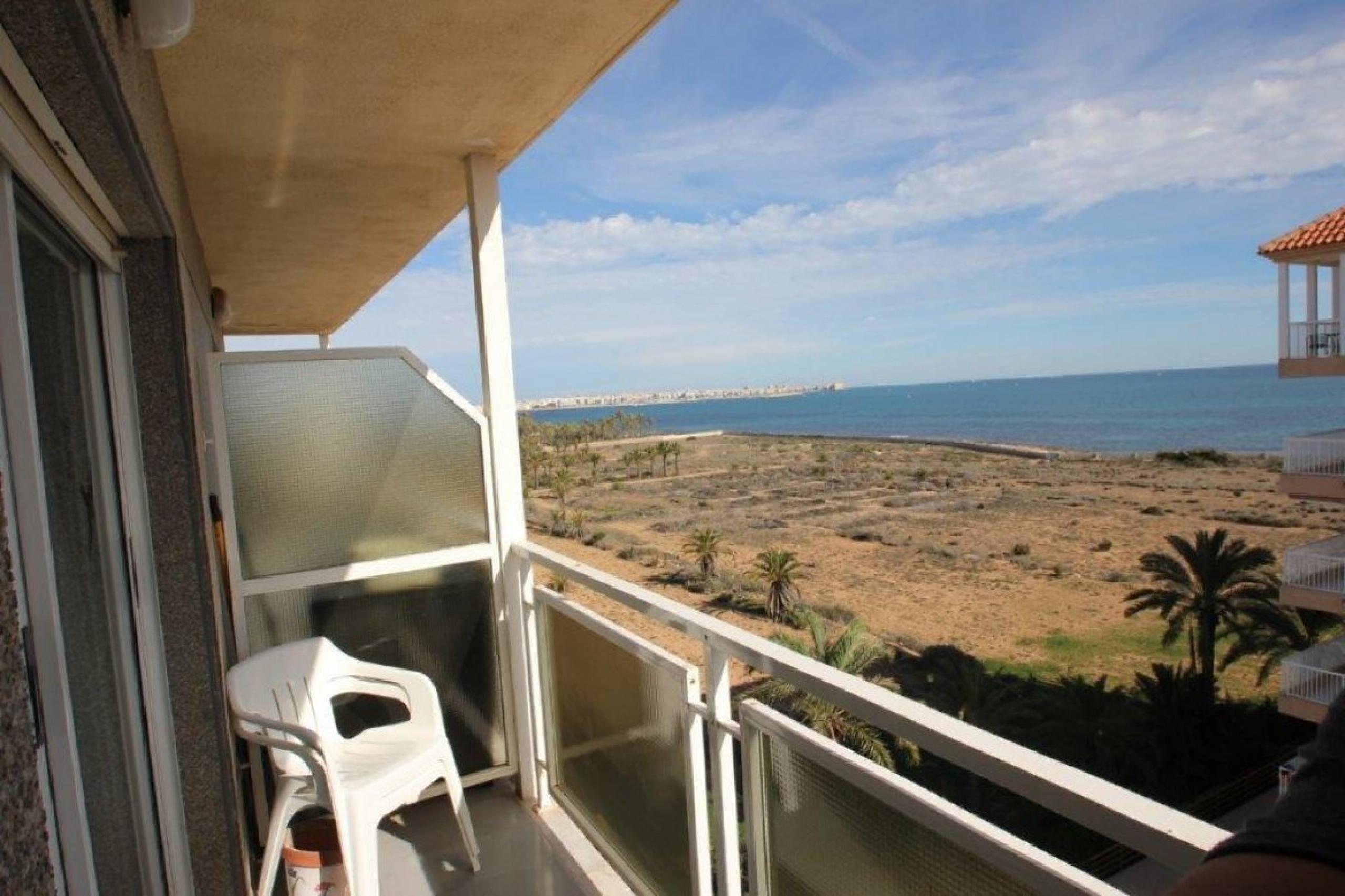 Appartement avec une vue magnifique sur la mer