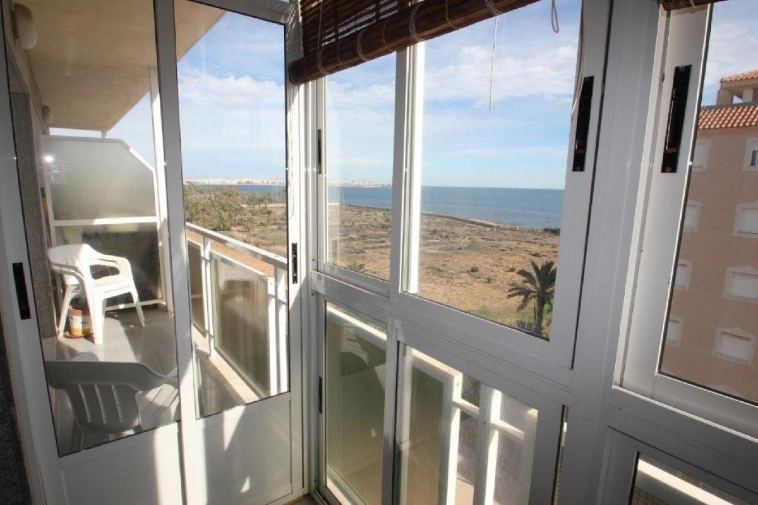 Appartement avec une vue magnifique sur la mer