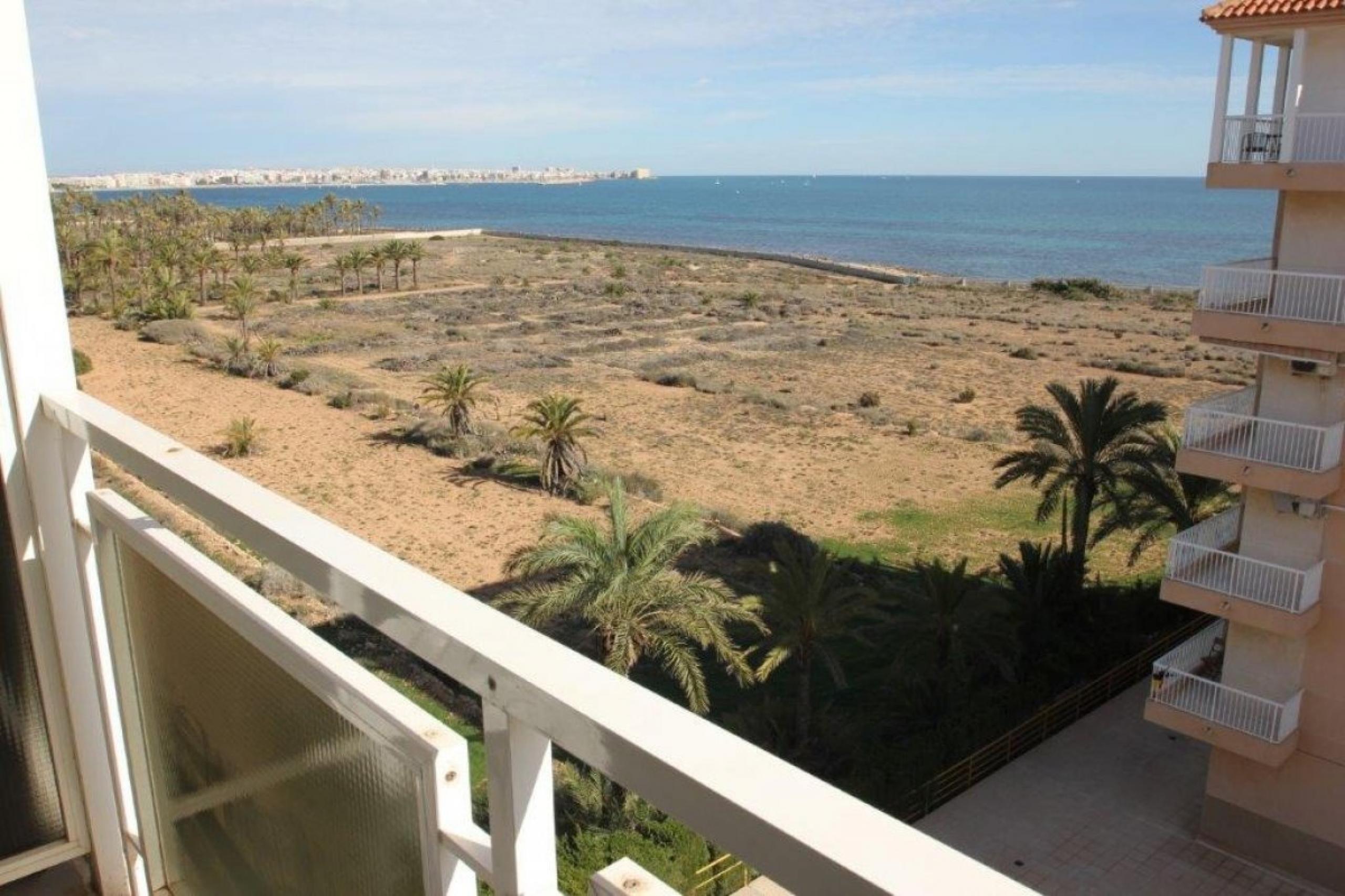 Appartement avec une vue magnifique sur la mer