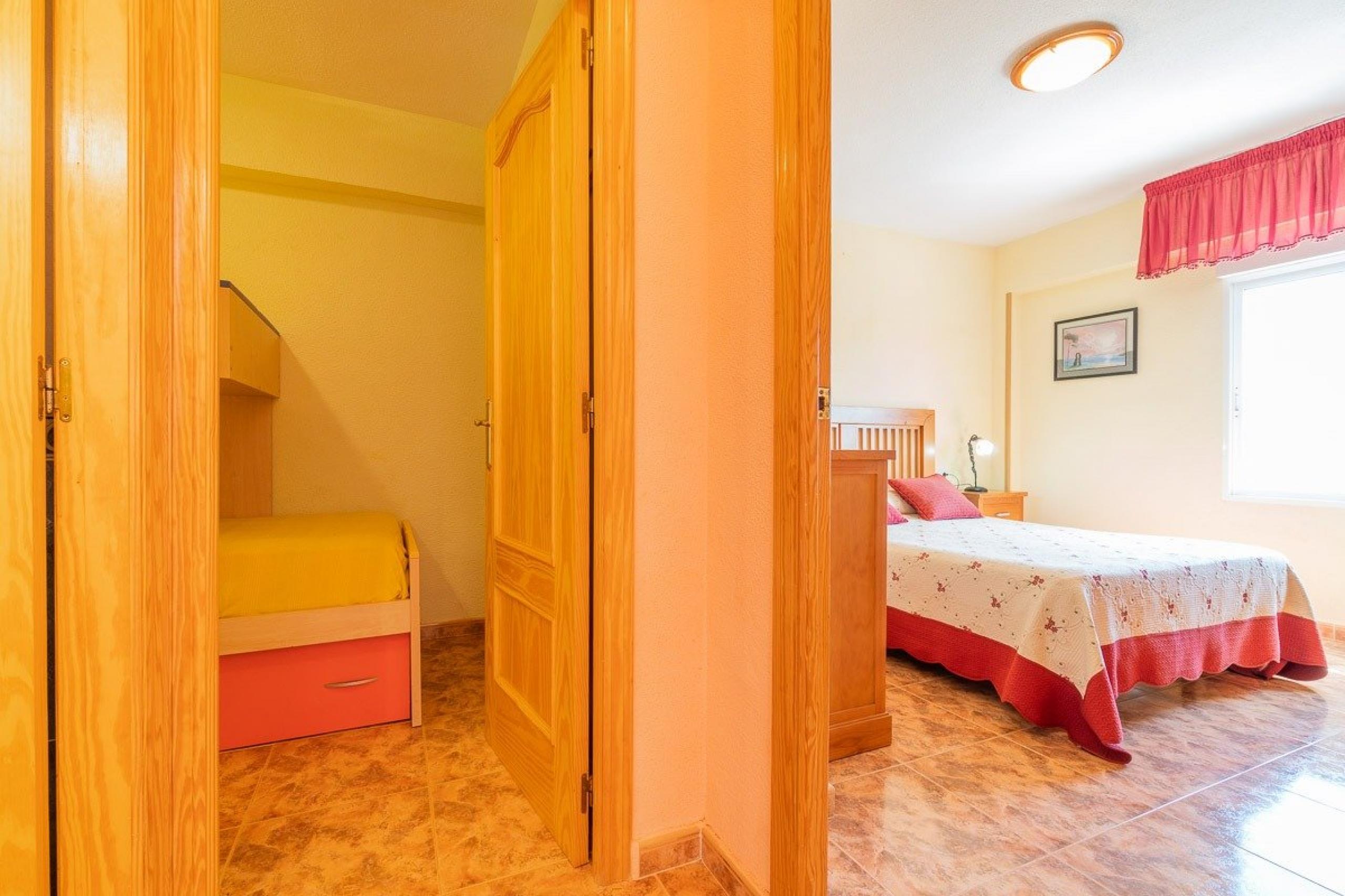 Opportunité unique !! Appartement à Punta Prima