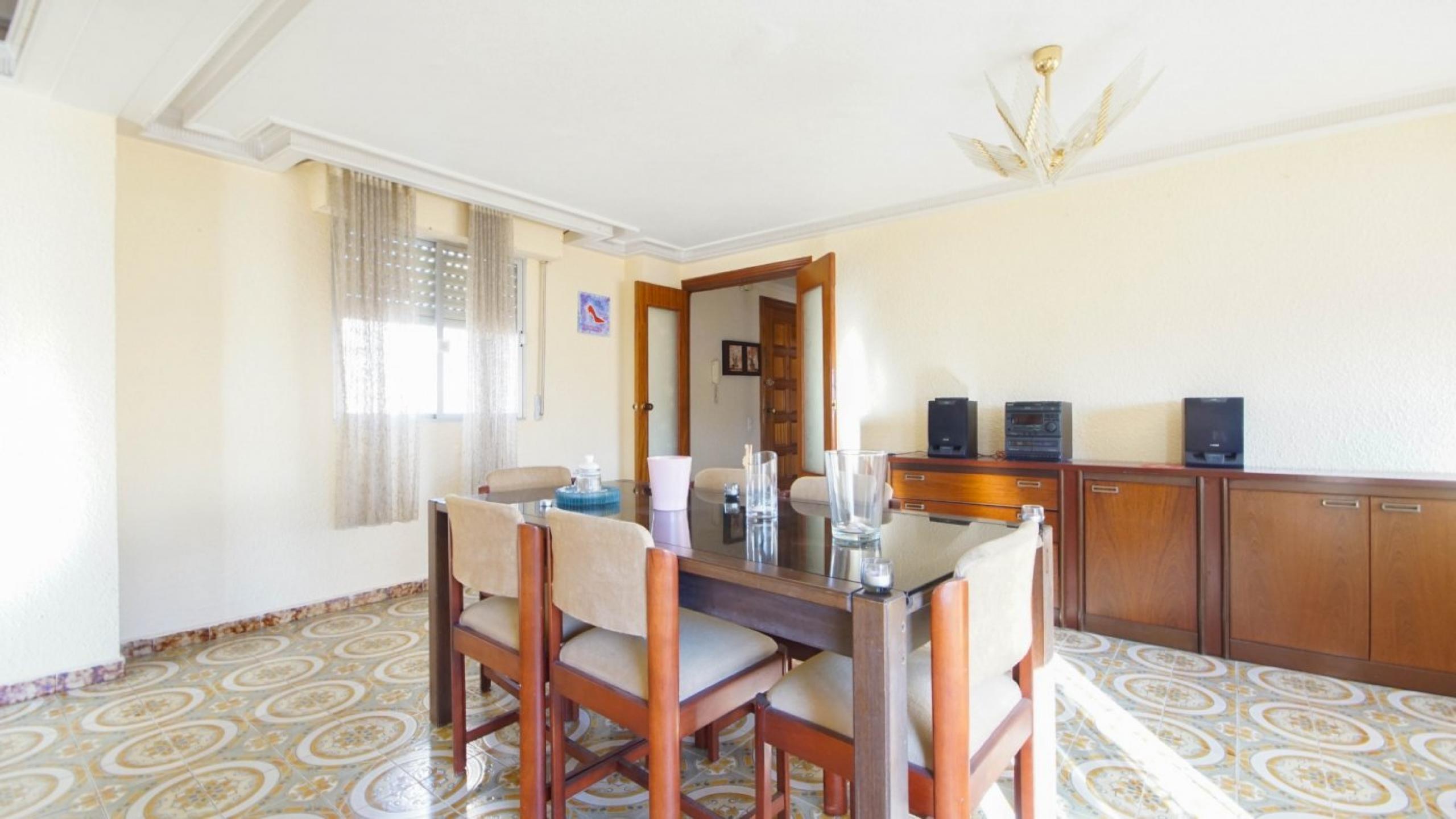 Énorme appartement dans le centre de Torrevieja!