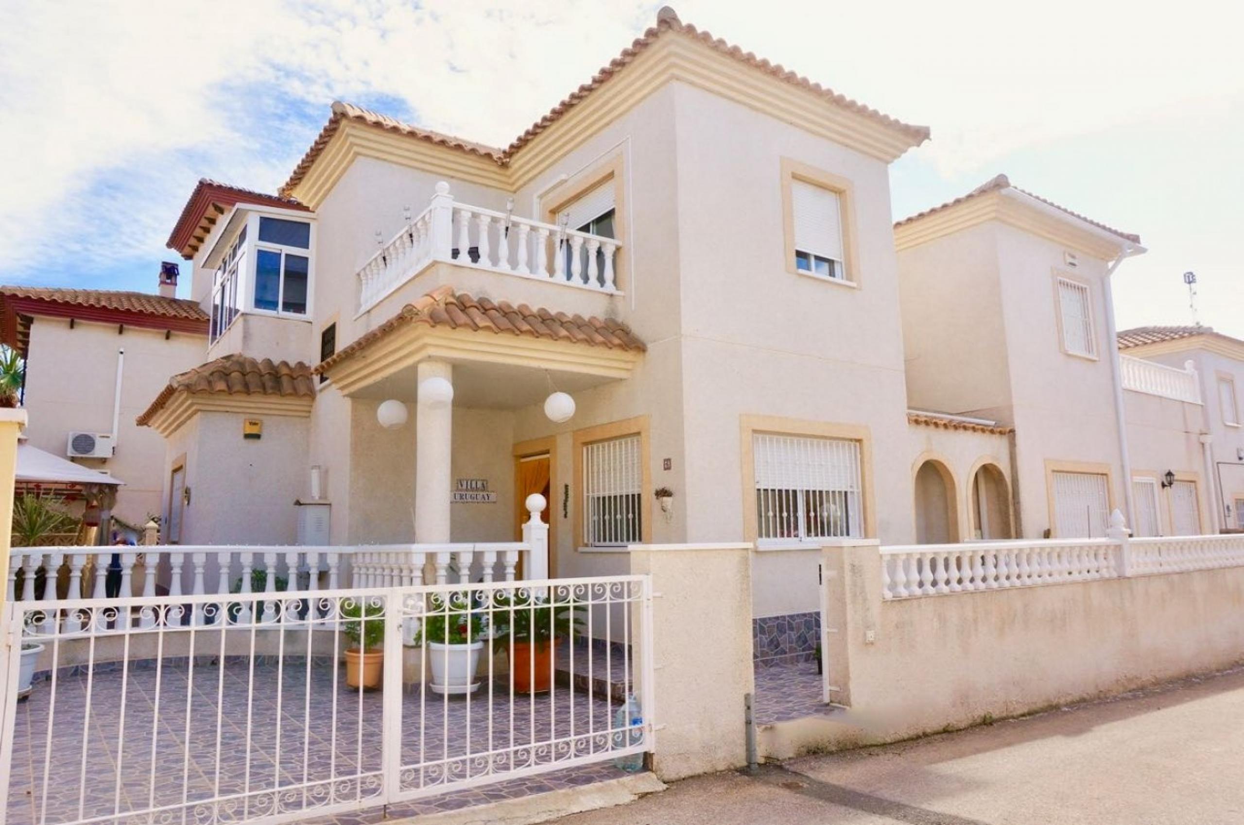 Chalet indépendant à Playa Flamenca