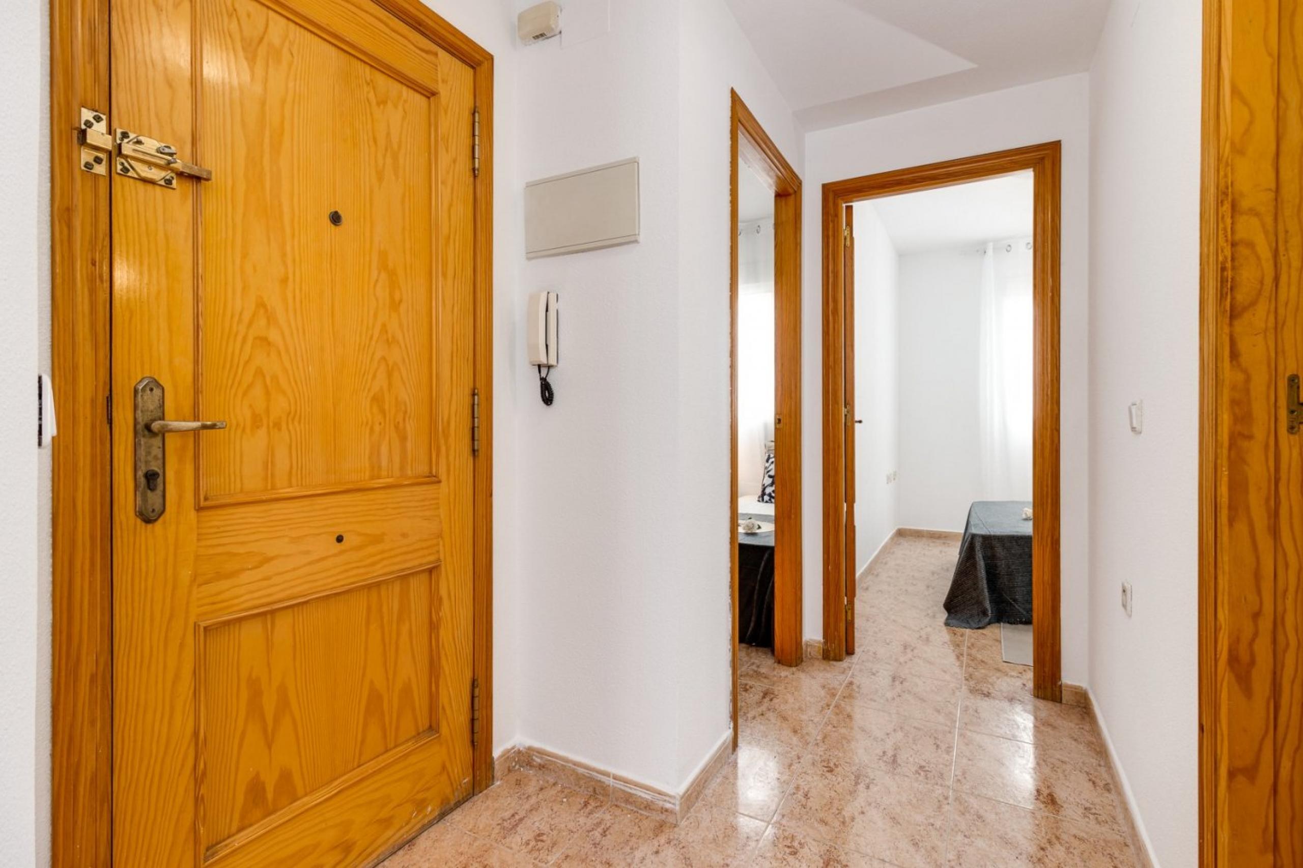 Appartement de deux chambres à Torrevieja à 5 minutes à pied de la plage du prêtre