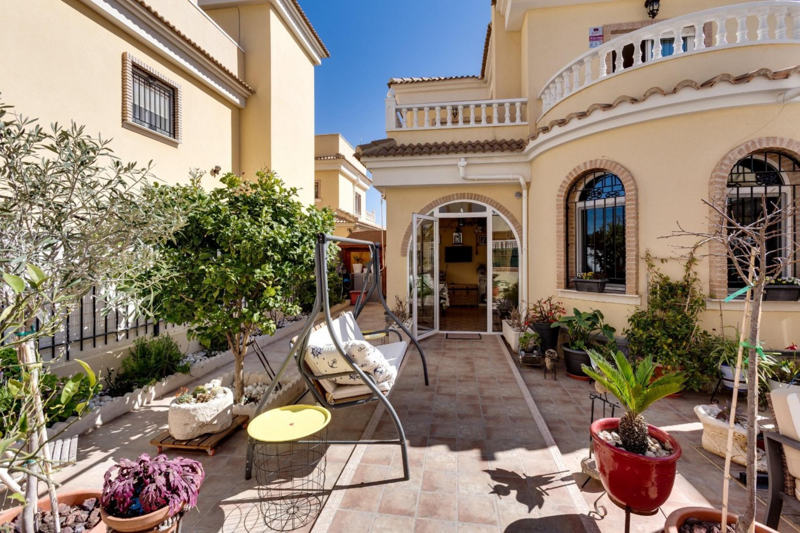 Villa à Occasions résidentielles, Orihuela Costa avec 3 chambres