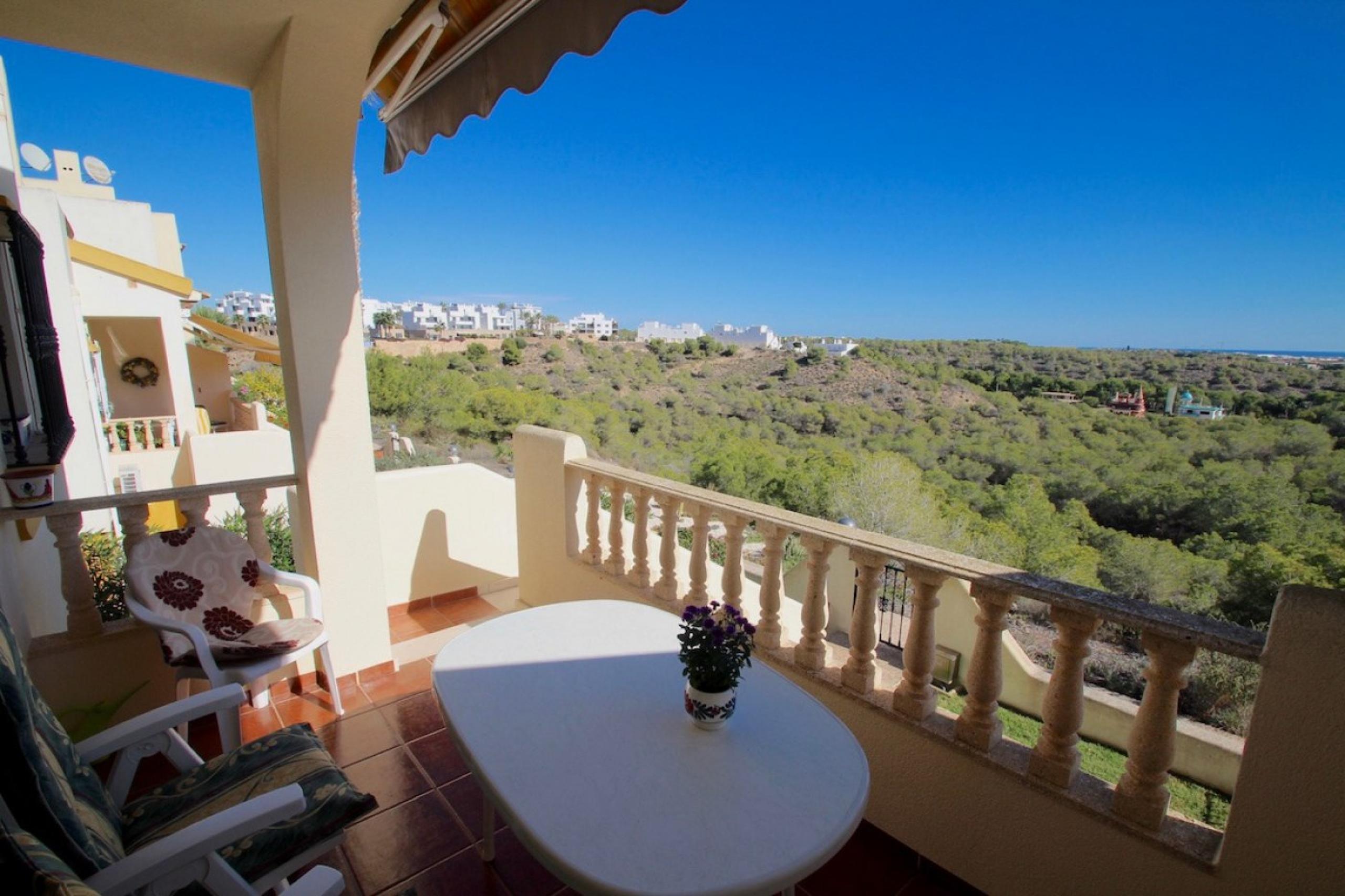 Charmante maison jumelée de 3 chambres à coucher à Las Ramblas Golf avec vue imprenable