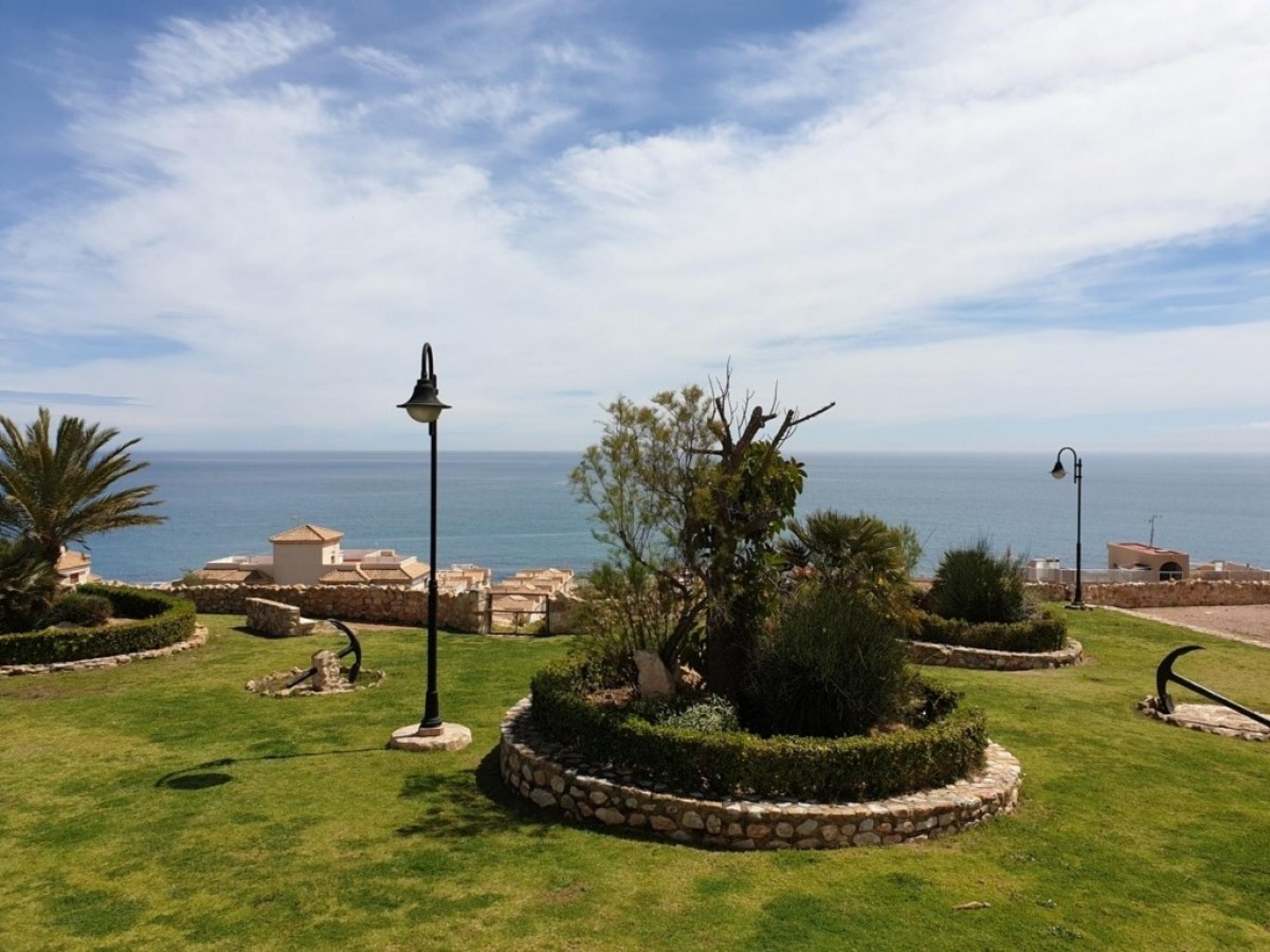 Appartement à Torre del Moro avec vue sur la piscine et la mer