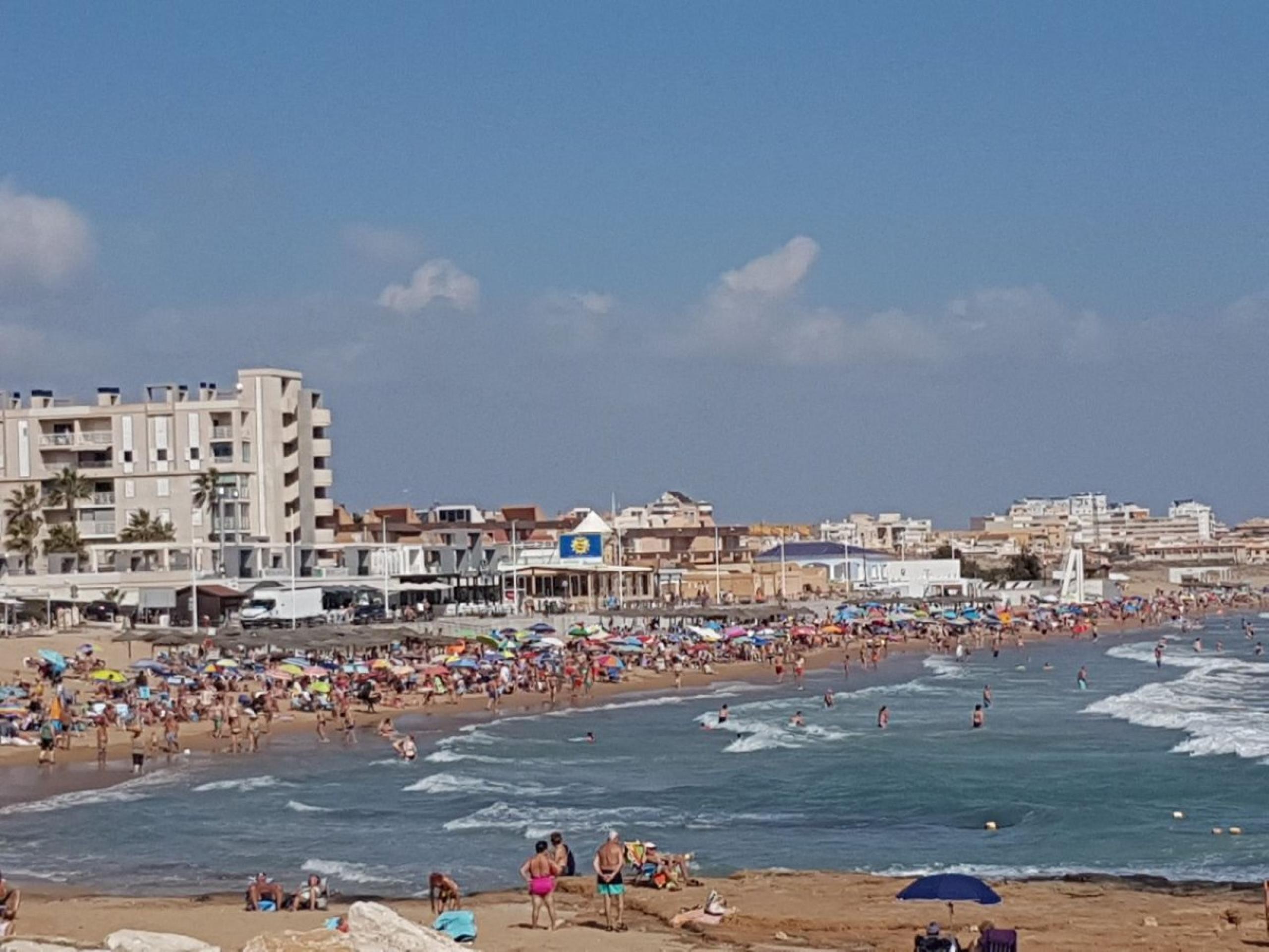 Appartement à Torre del Moro avec vue sur la piscine et la mer