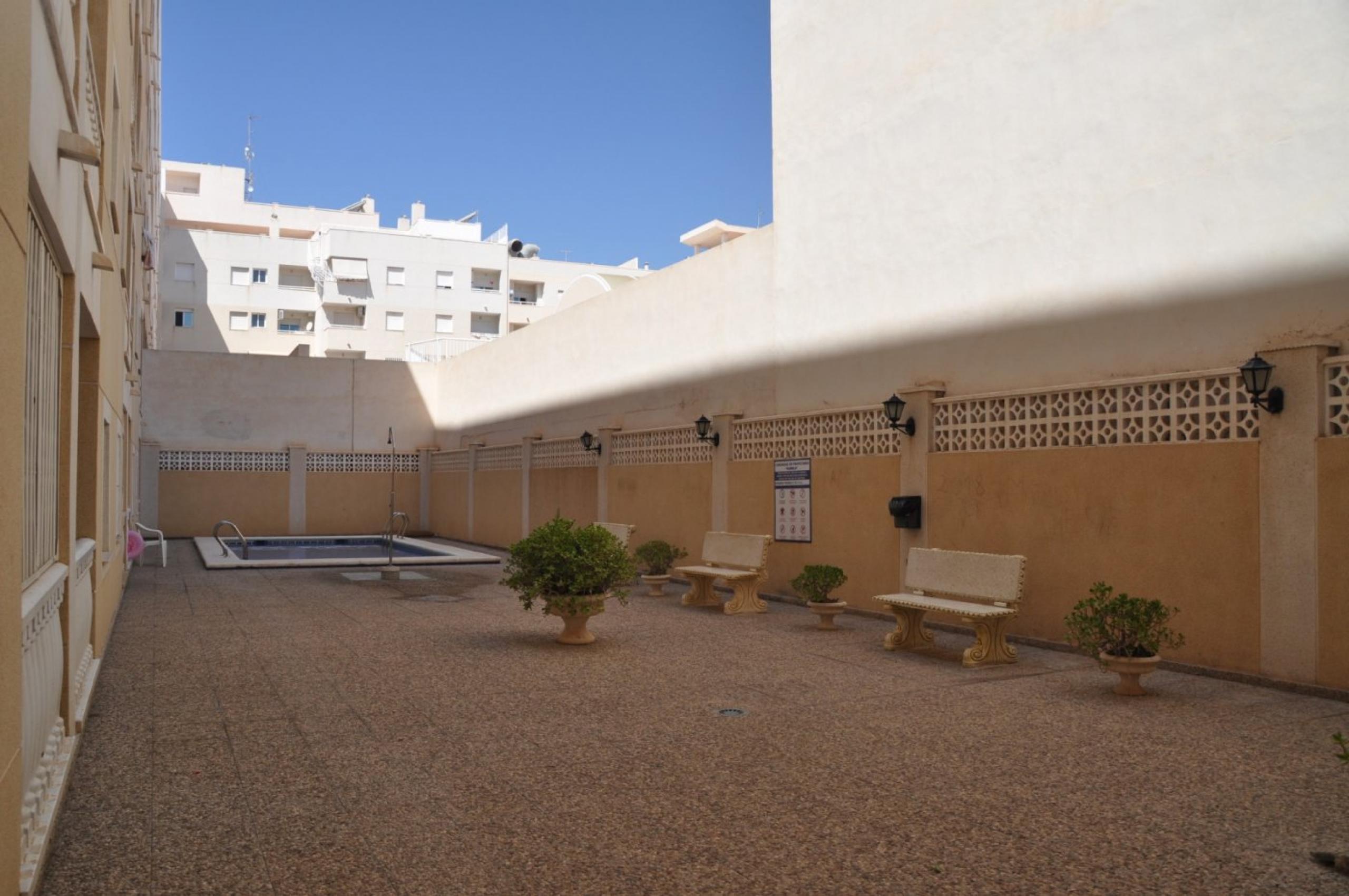 Appartement avec garage Plaza incluse par le centre de Torrevieja