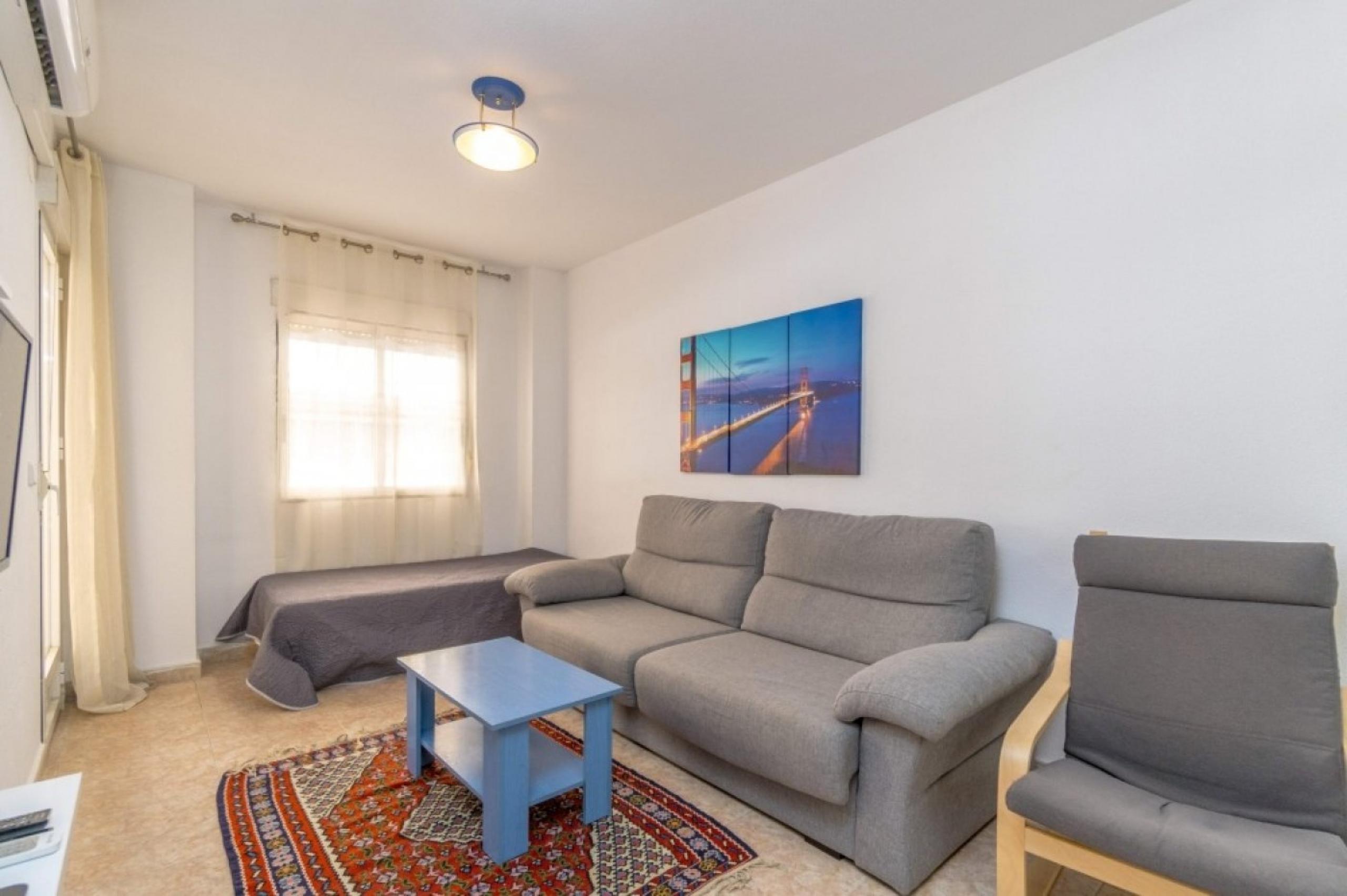 Appartement Coquette 1 chambre avec piscine, à Torrevieja