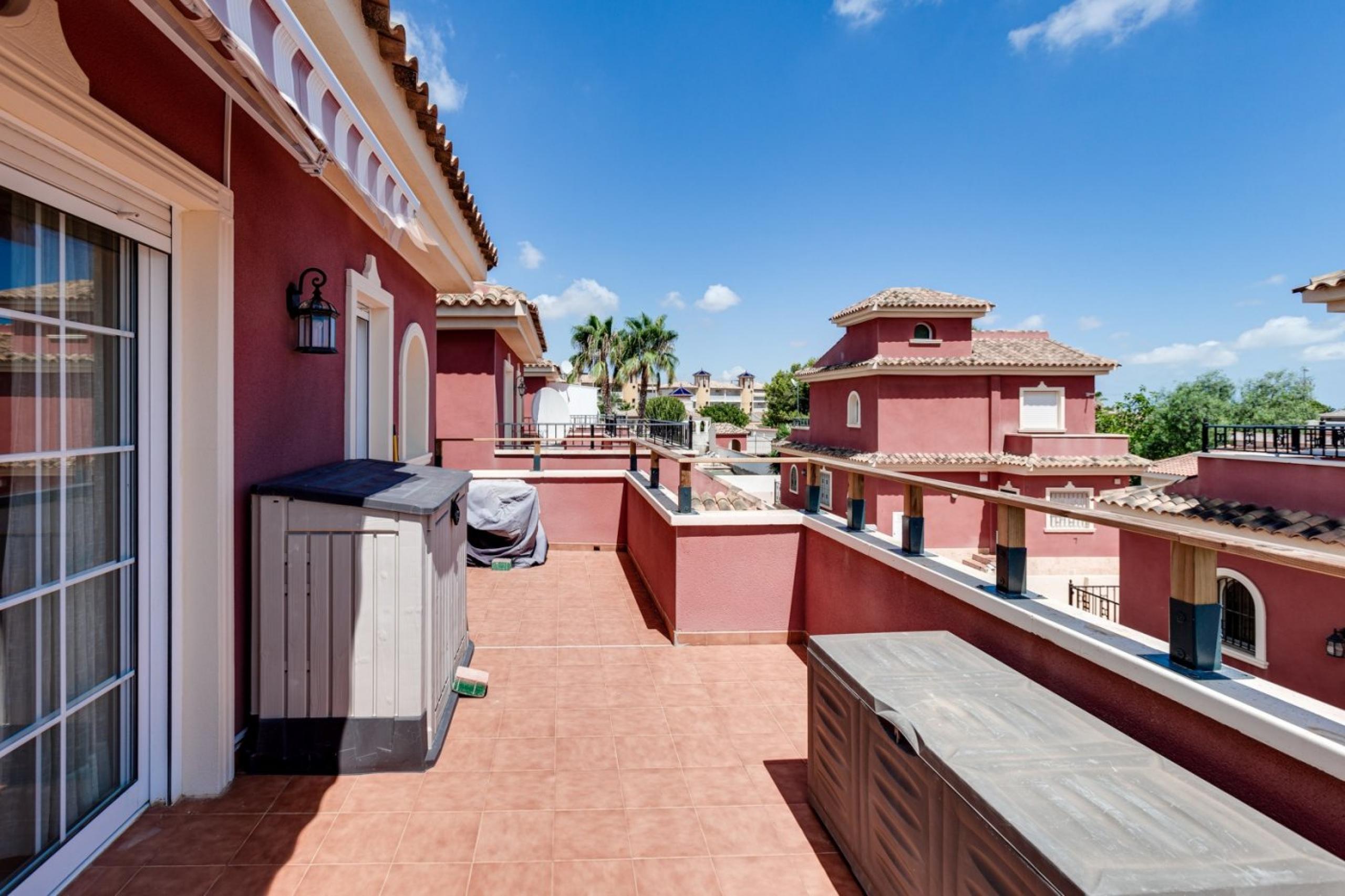 Chalet indépendant avec piscine privée à Campoamor, Orihuela Costa