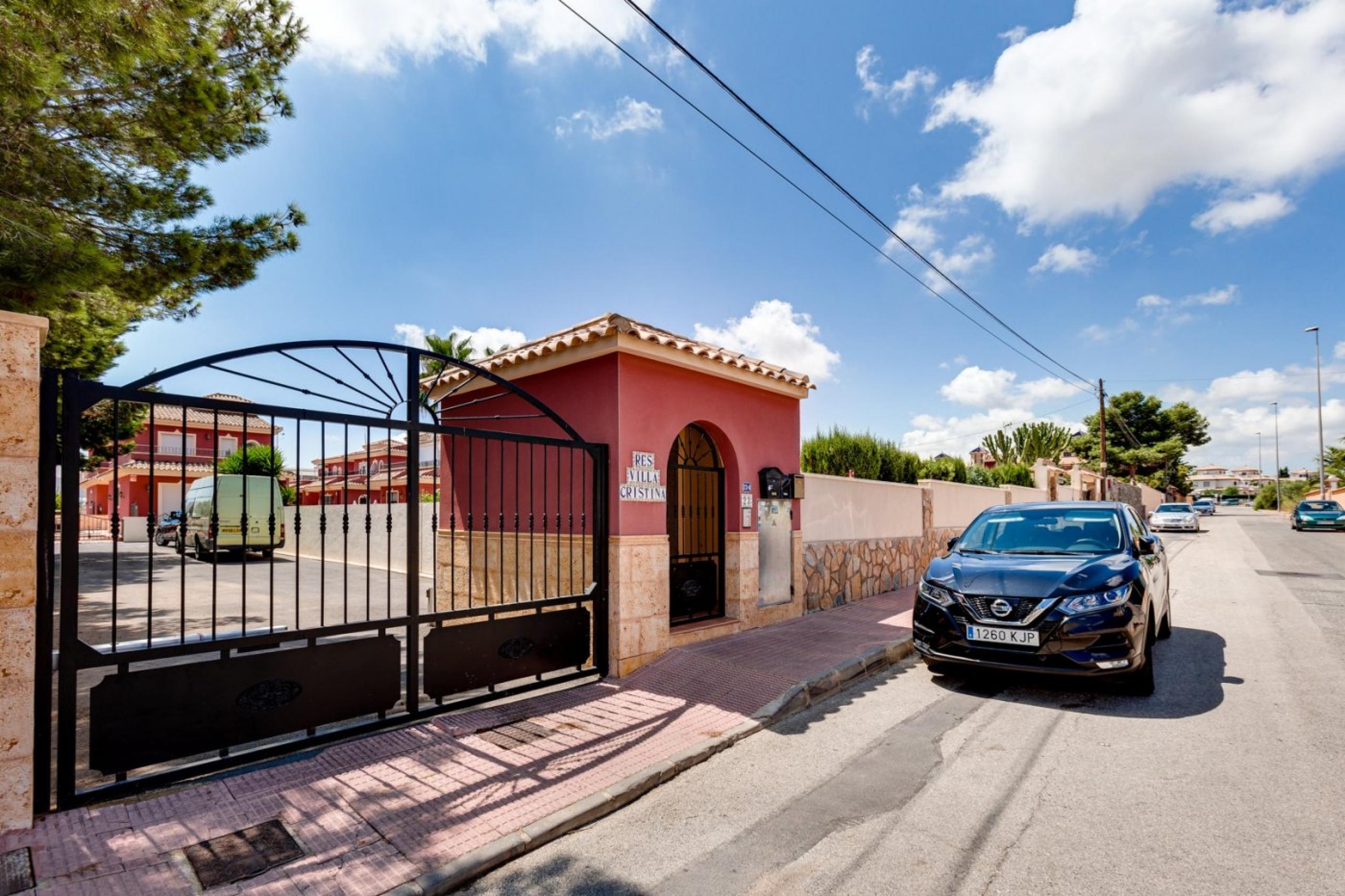 Chalet indépendant avec piscine privée à Campoamor, Orihuela Costa