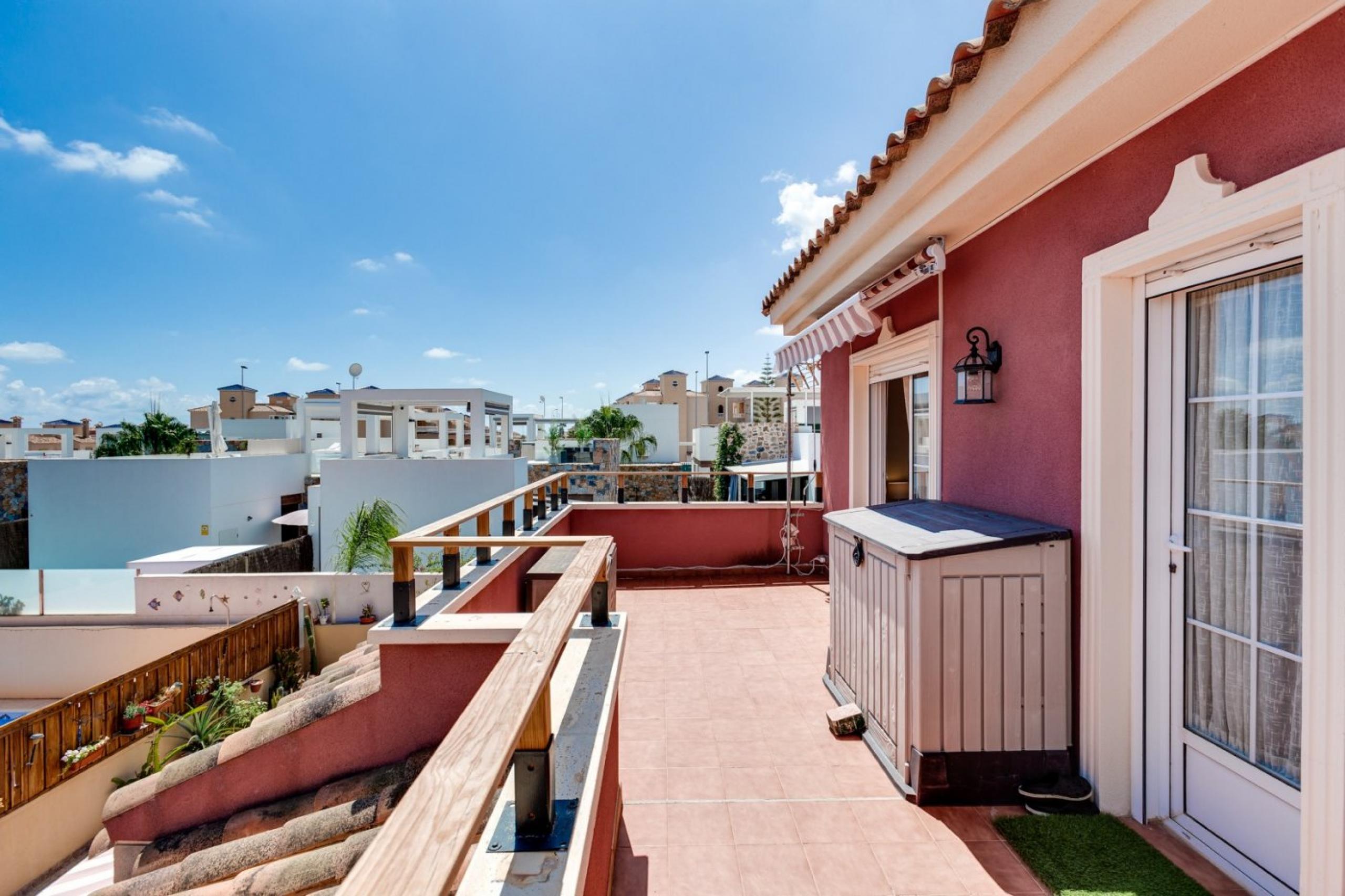 Chalet indépendant avec piscine privée à Campoamor, Orihuela Costa