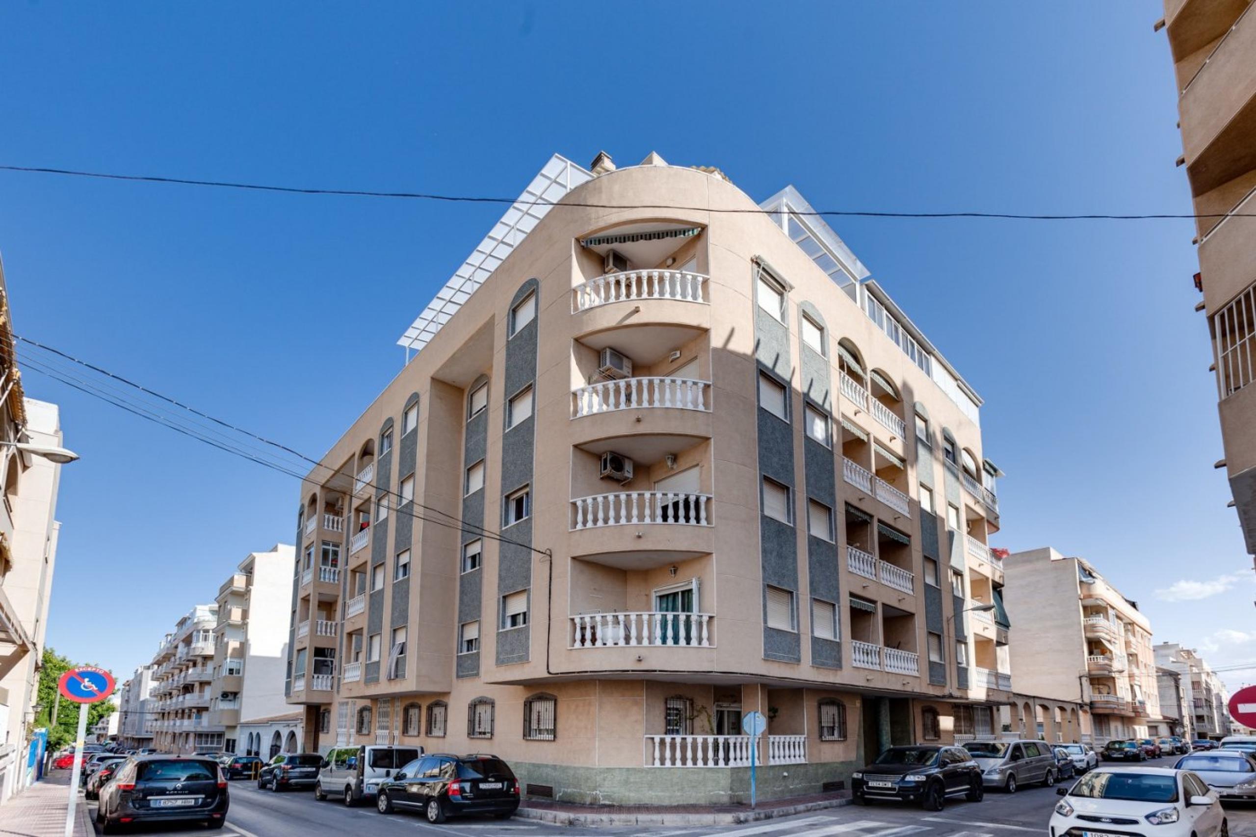 Appartement 1 chambre + terrasse, 600 mètres de la plage de Cura, Torrevieja