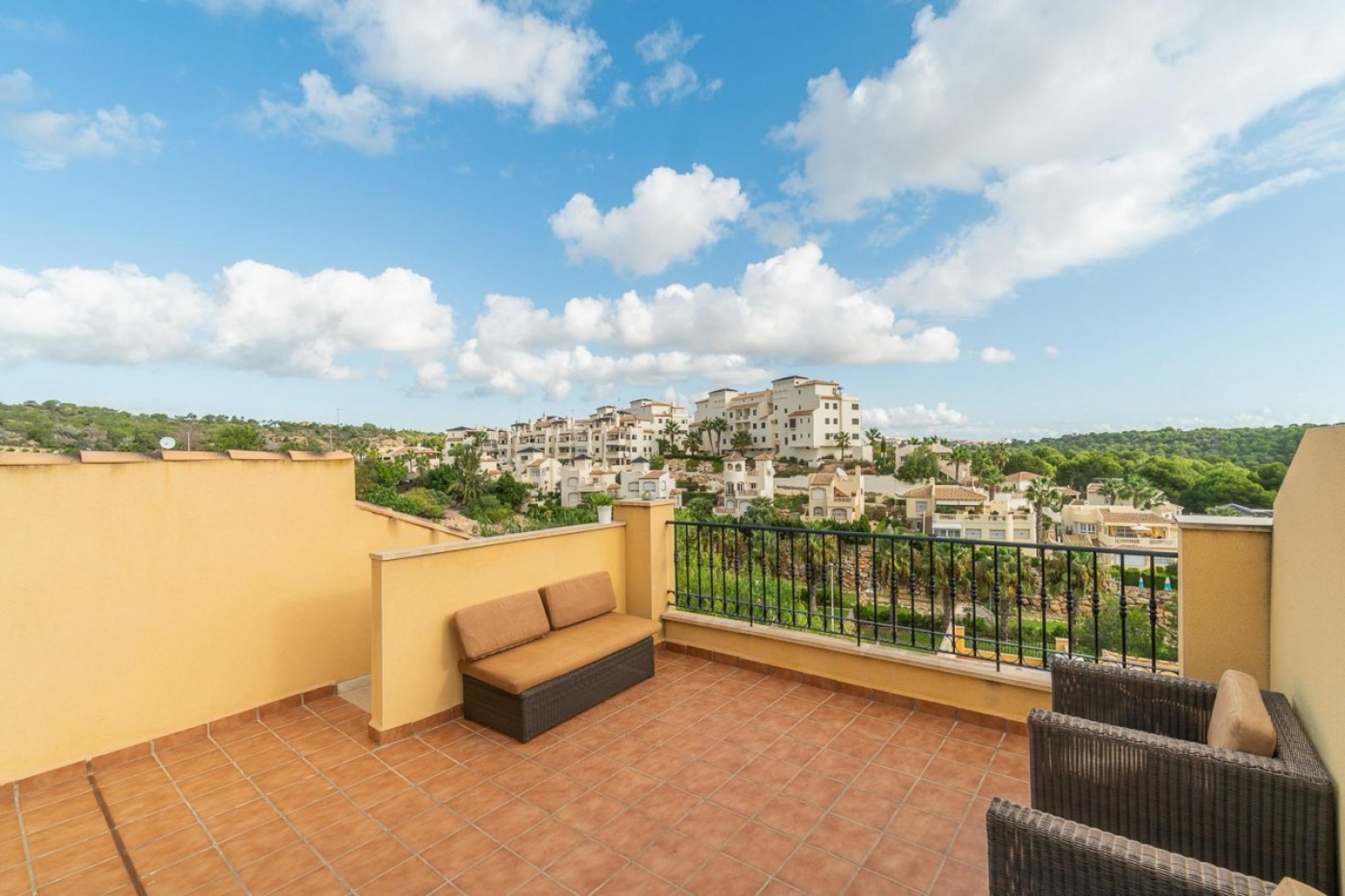 Bel appartement sur le parcours de golf de Campoamor, faites-moi une offre!