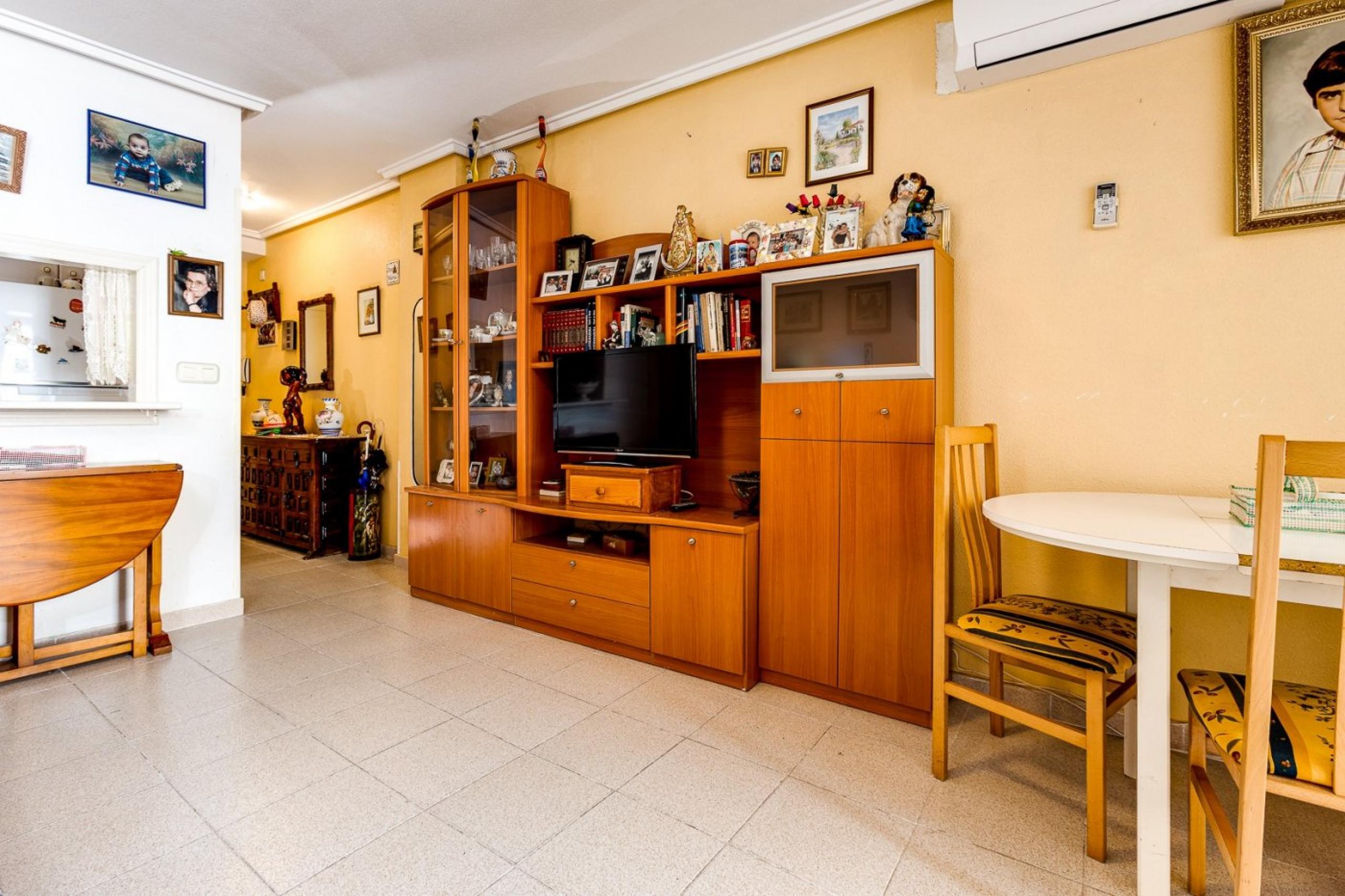 Appartement 2 chambres à coucher à 250 mètres de la plage d'Acequiã »N à Torrevieja