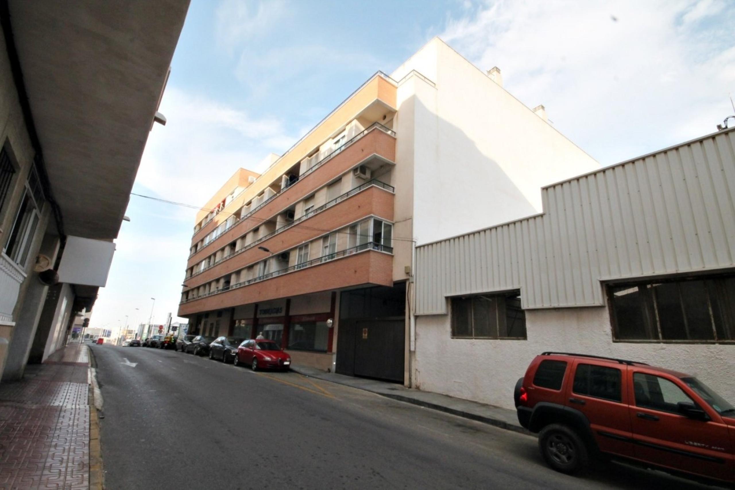 Deux chambres et deux salles de bains avec bon emplacement